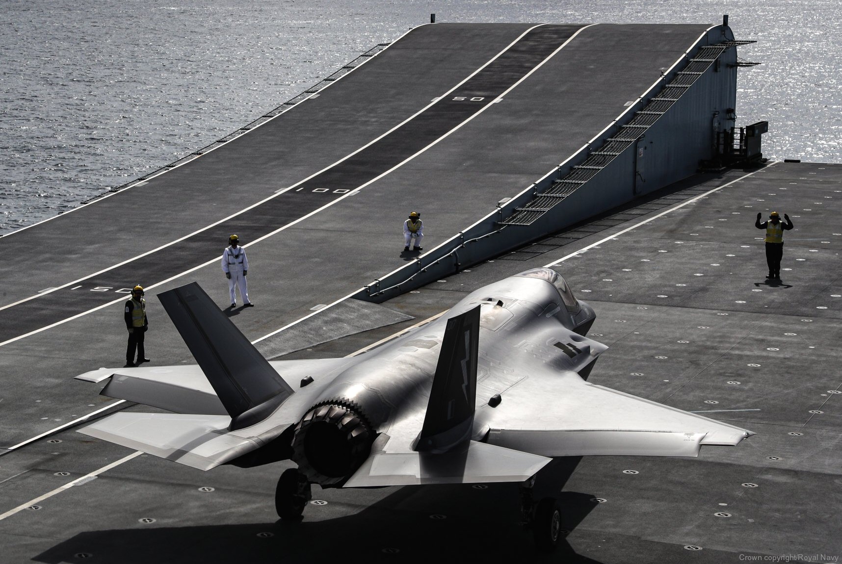 f-35b lightning ii royal navy fleet air arm aircraft carrier lockheed martin bae systems 17 stovl