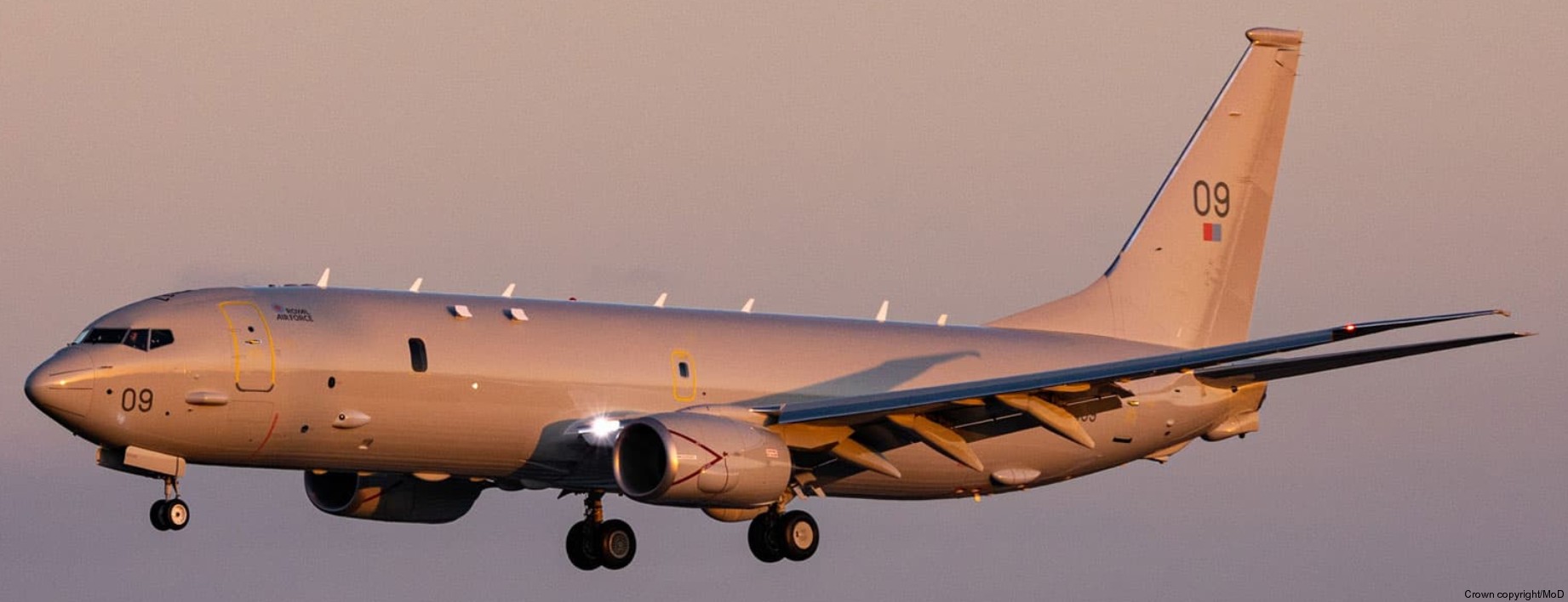 boeing poseidon mra1 maritime patrol reconnaissance aircraft royal air force zp809 40