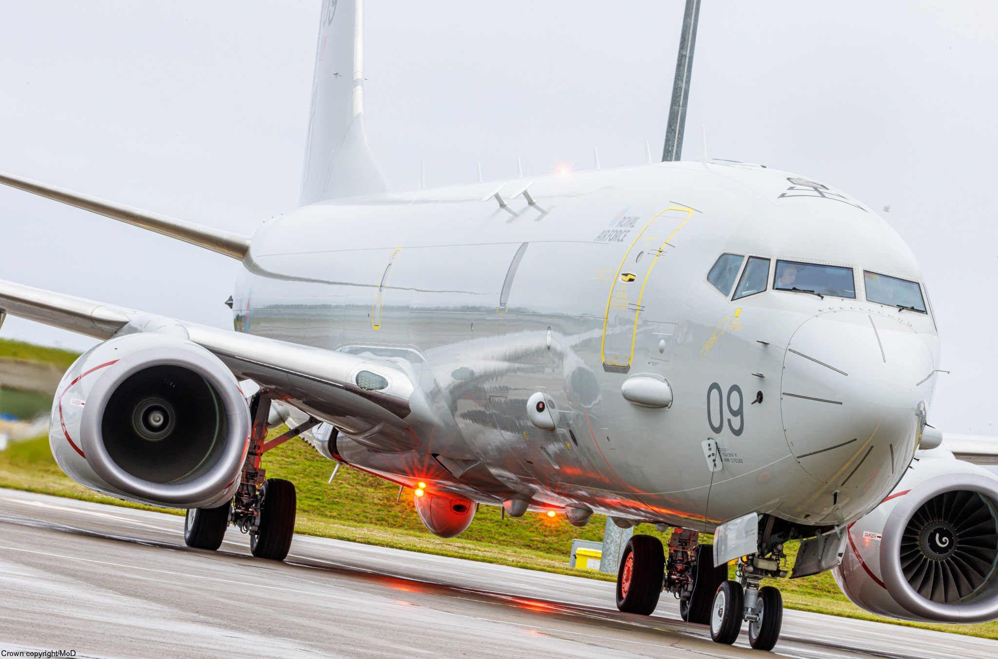 boeing poseidon mra1 maritime patrol reconnaissance aircraft royal air force zp809 42