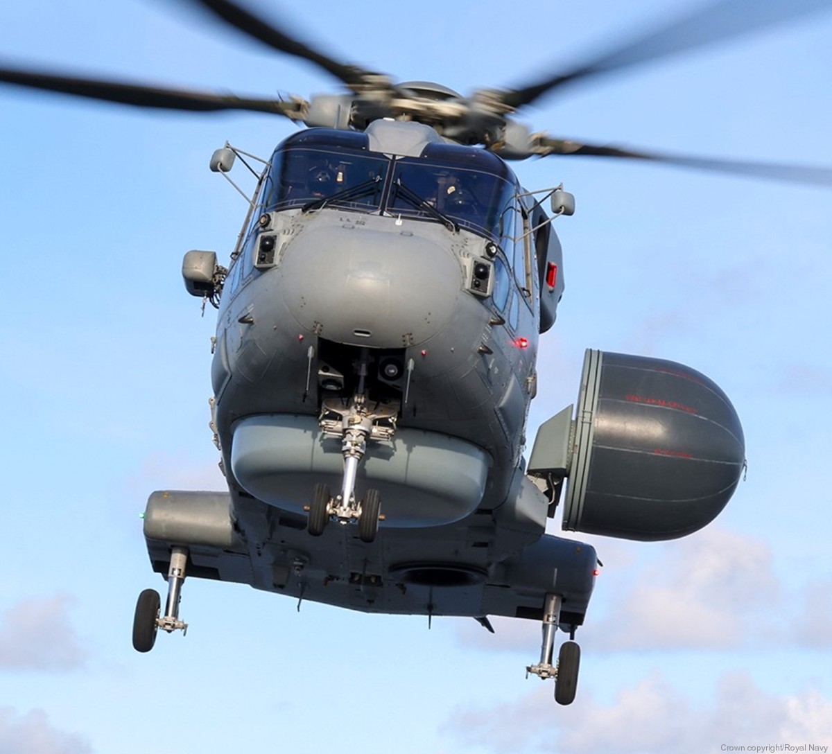 merlin hm mark 2 asac aew crowsnest airborne surveillance control helicopter royal navy fleet air arm agusta westland leonardo 820 nas 19