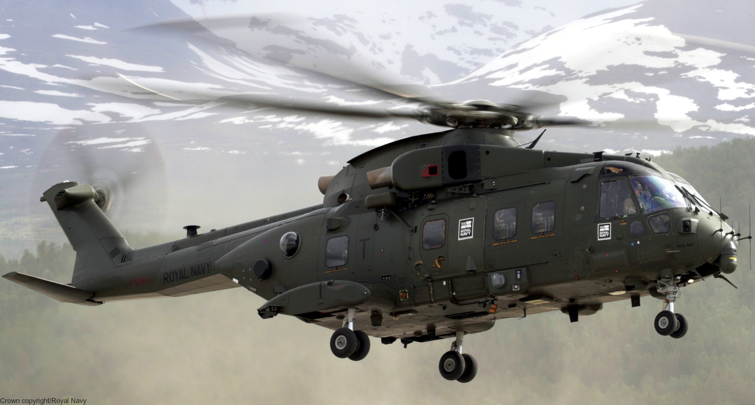 merlin hc3 hc3a mk.3 commando helicopter aw101 force chf royal navy 845 846 naval air squadron rnas yeovilton agusta westland marines 34