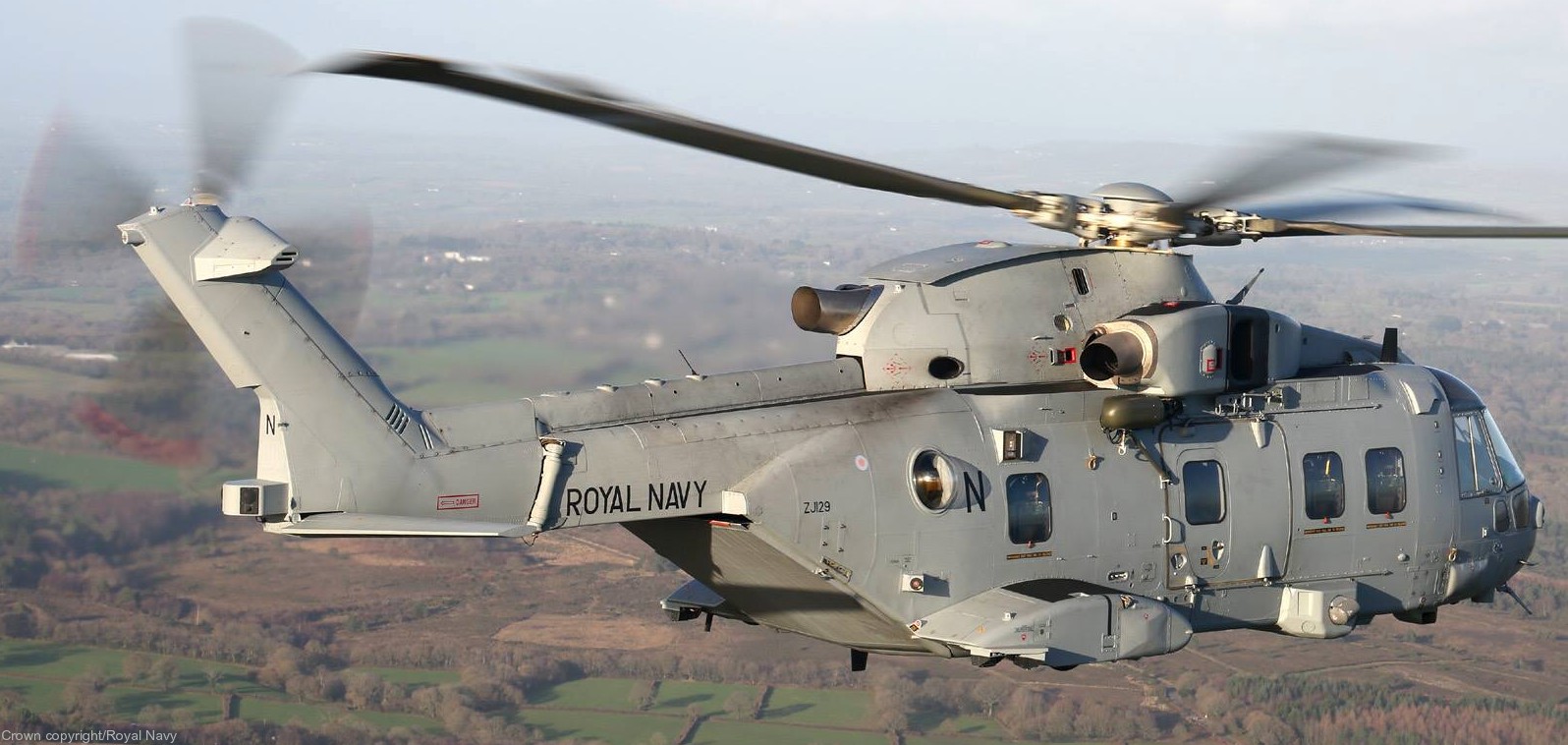 merlin hc4 mk.4 commando helicopter force chf royal navy 845 846 naval air squadron rnas yeovilton aw101 53