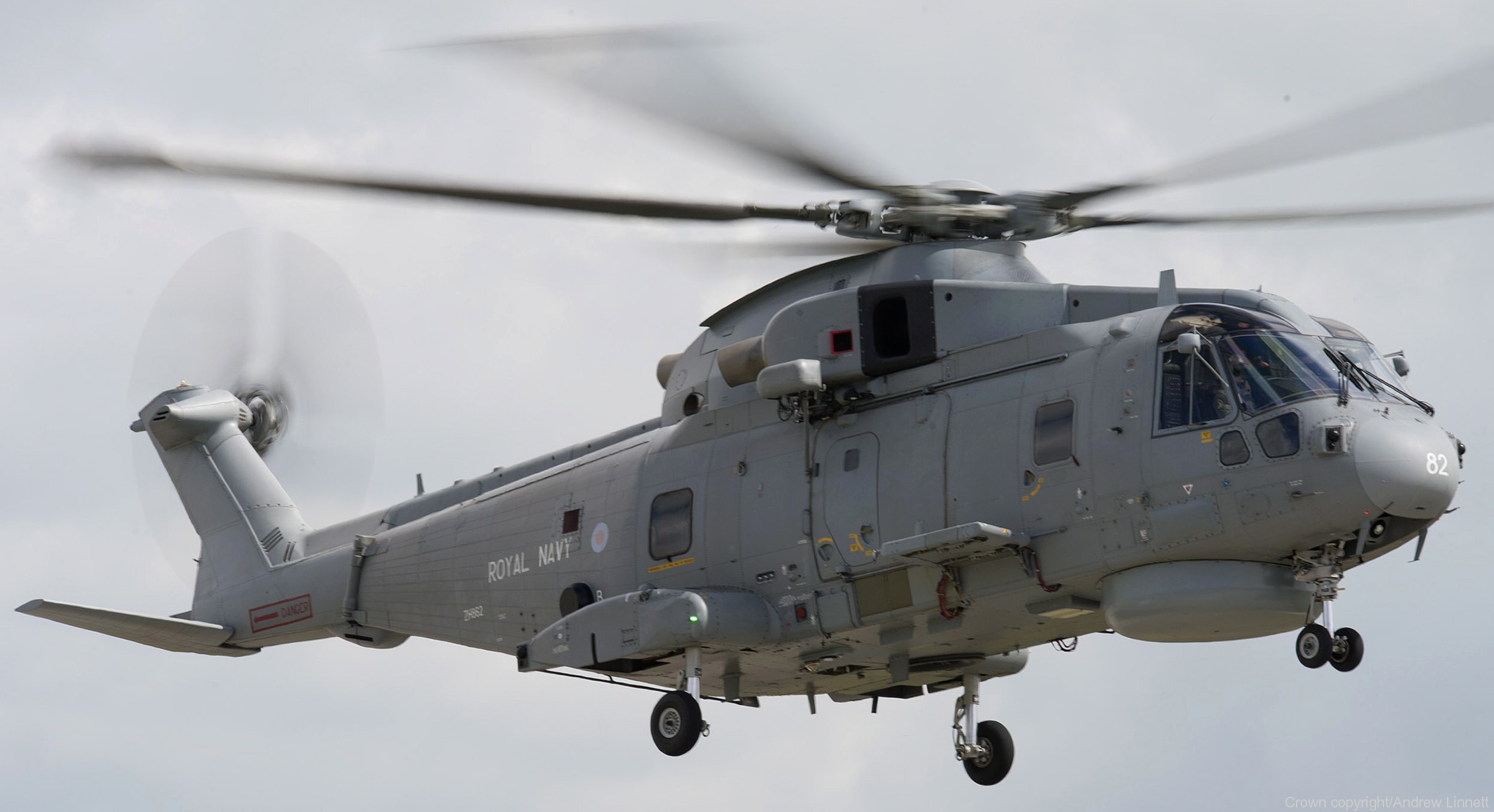 merlin hm2 helicopter royal navy agusta westland aw101 leonardo naval air squadron nas rnas culdrose 15
