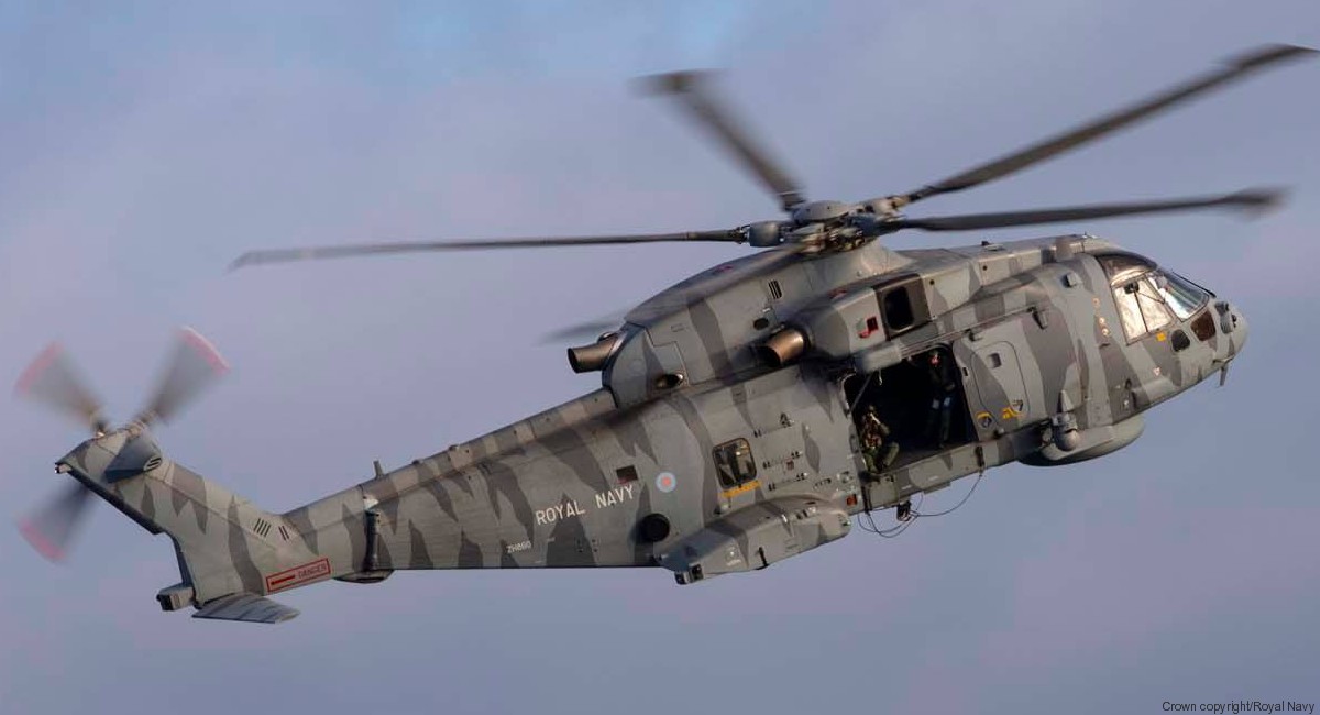 merlin hm2 helicopter royal navy agusta westland aw101 leonardo naval air squadron nas rnas culdrose 38