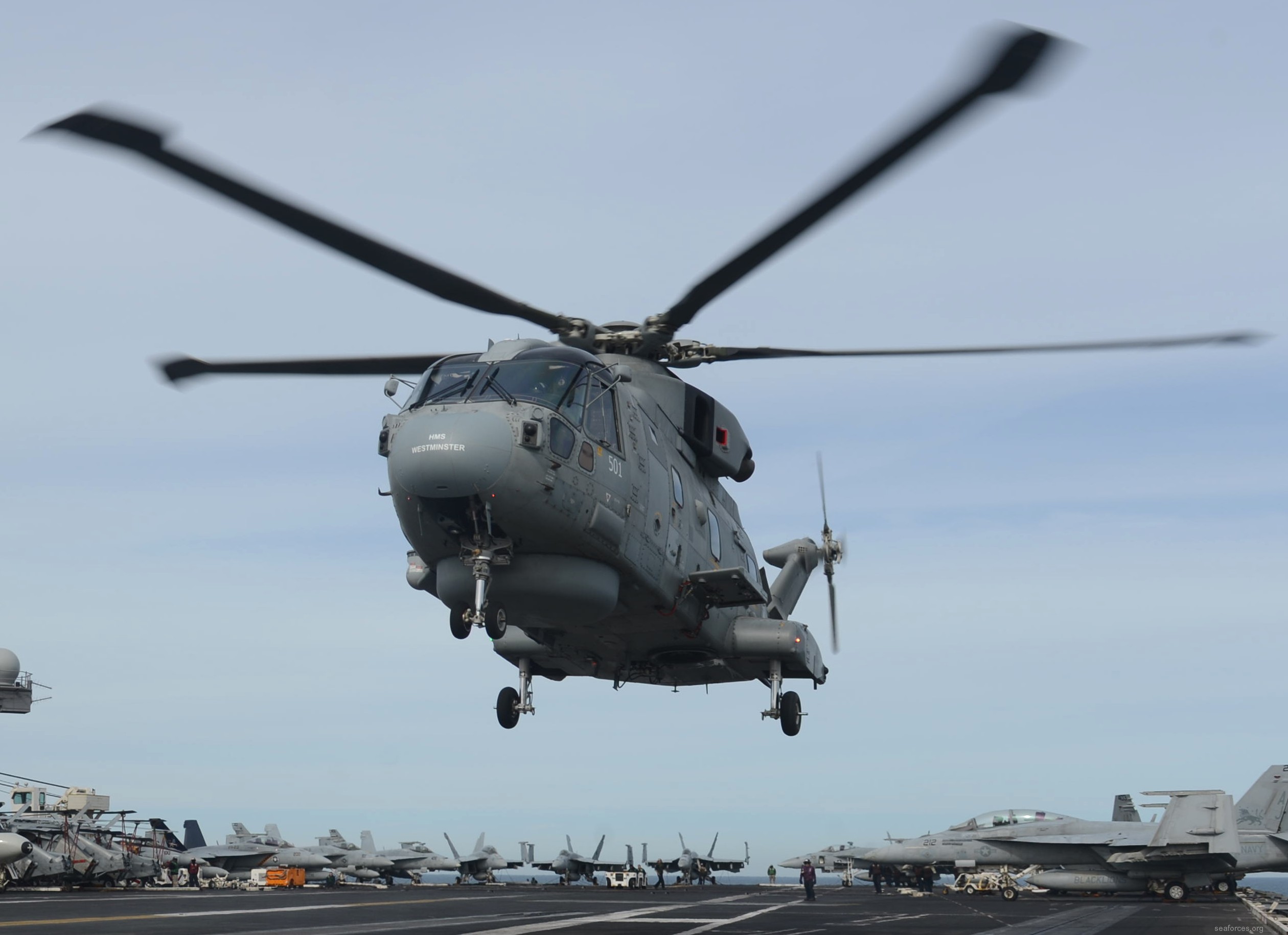 merlin hm2 helicopter royal navy agusta westland aw101 leonardo naval air squadron nas rnas culdrose 42