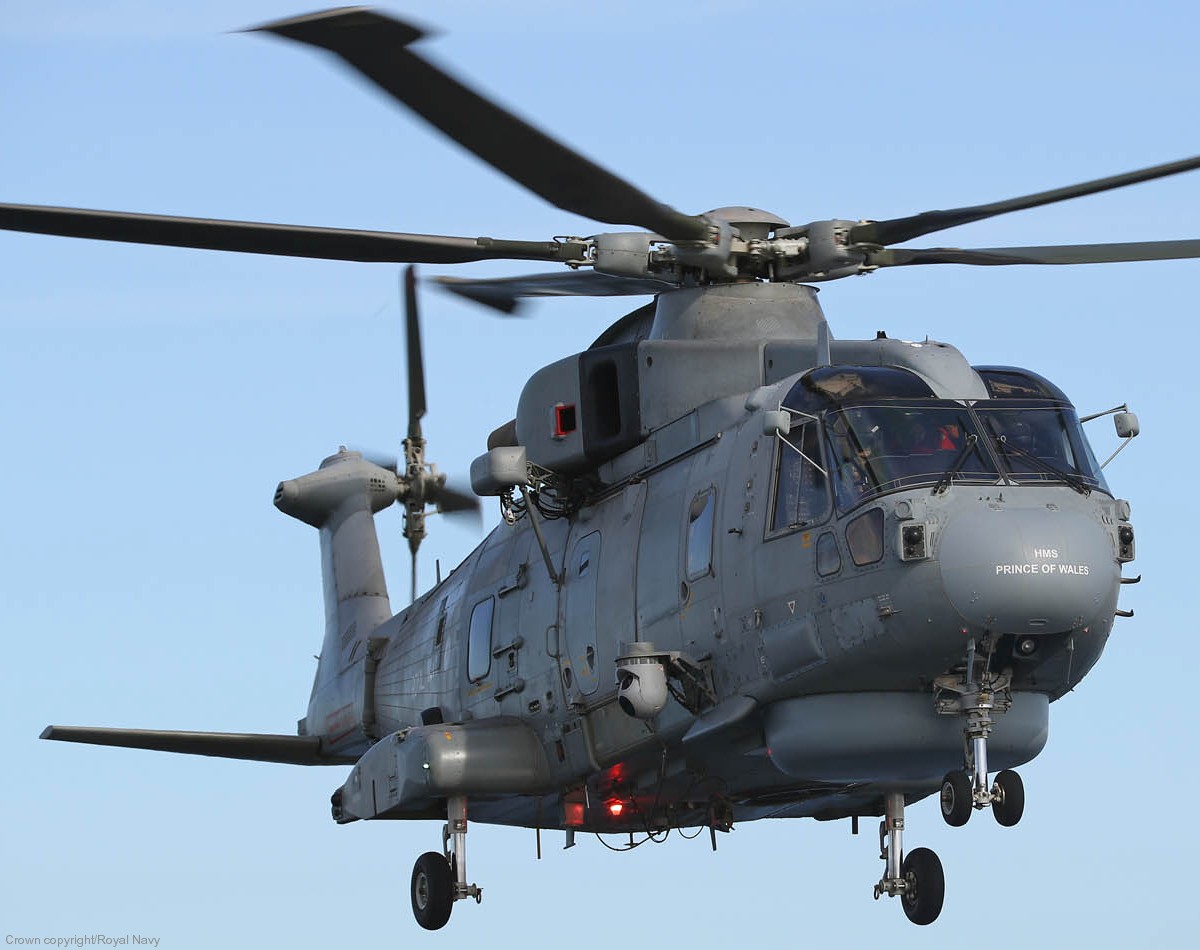 merlin hm2 helicopter royal navy agusta westland aw101 leonardo naval air squadron nas hms prince of wales r-09 73