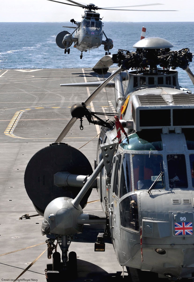 sea king asac.7 airborne surveillance control helicopter royal navy westland nas squadron rnas 15