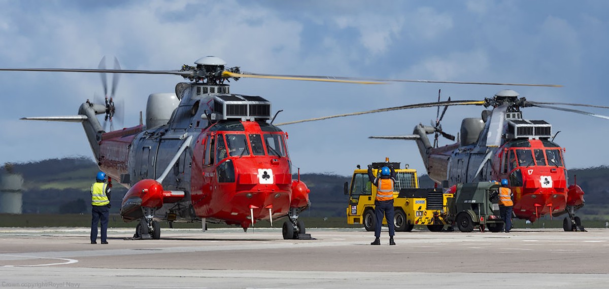 sea king har.5 search rescue helicopter royal navy westland nas squadron rnas 06