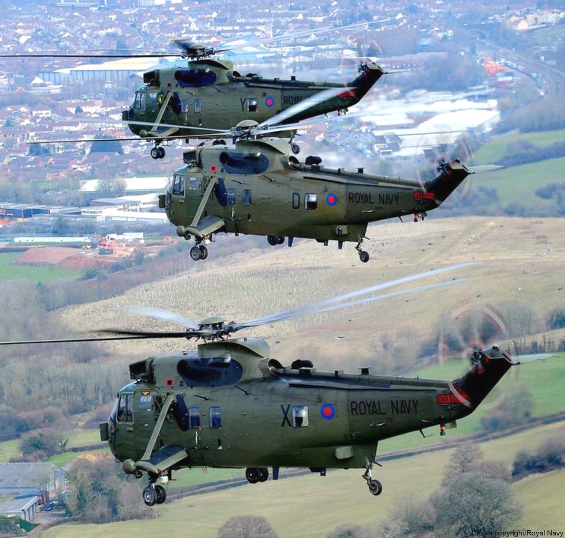 sea king hc.4 helicopter royal navy commando assault marines westland nas squadron rnas 46