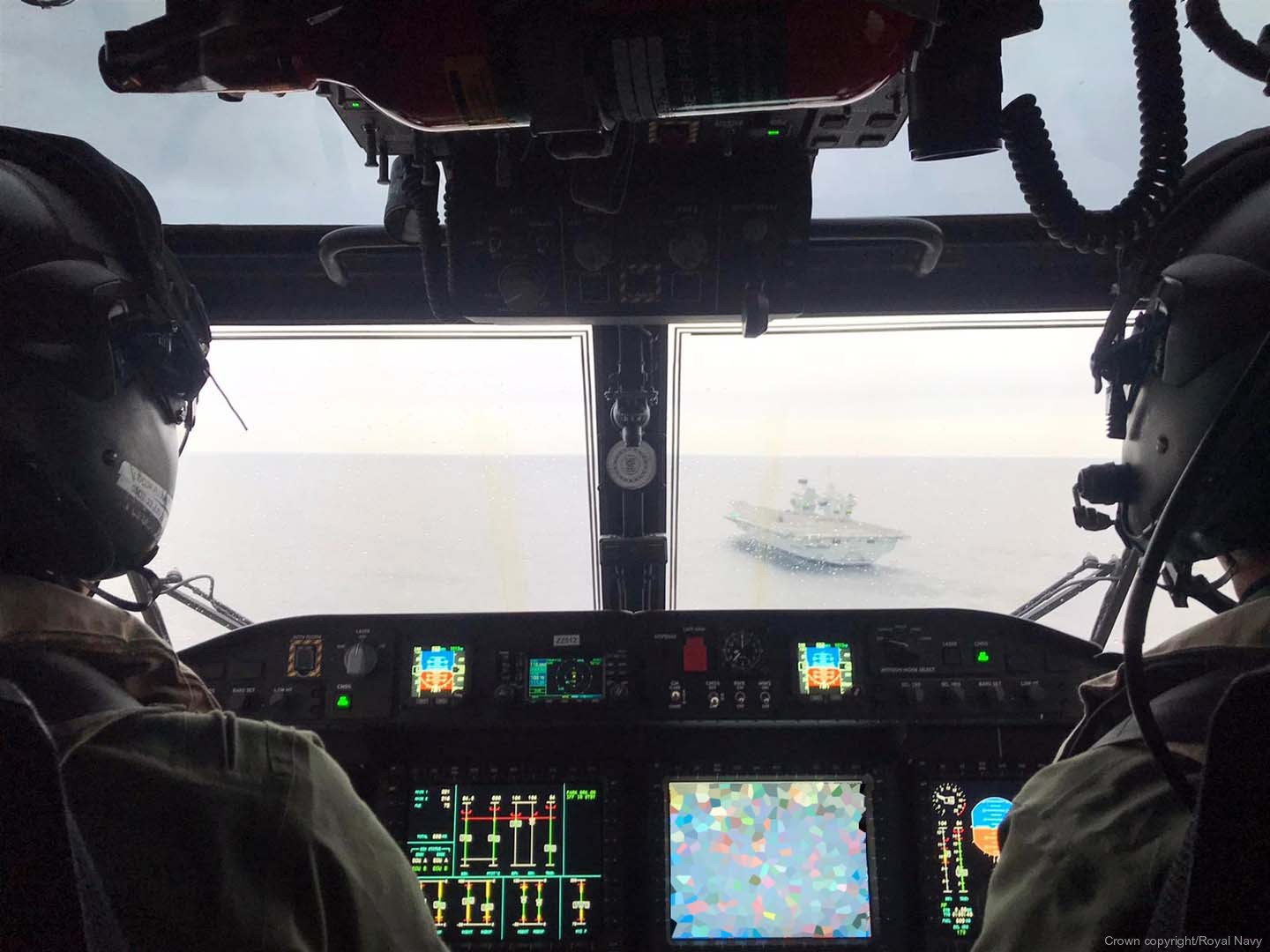 wildcat hma2 helicopter royal navy agusta westland aw159 leonardo naval air squadron nas rnas yeovilton 05 cockpit hms queen elizabeth