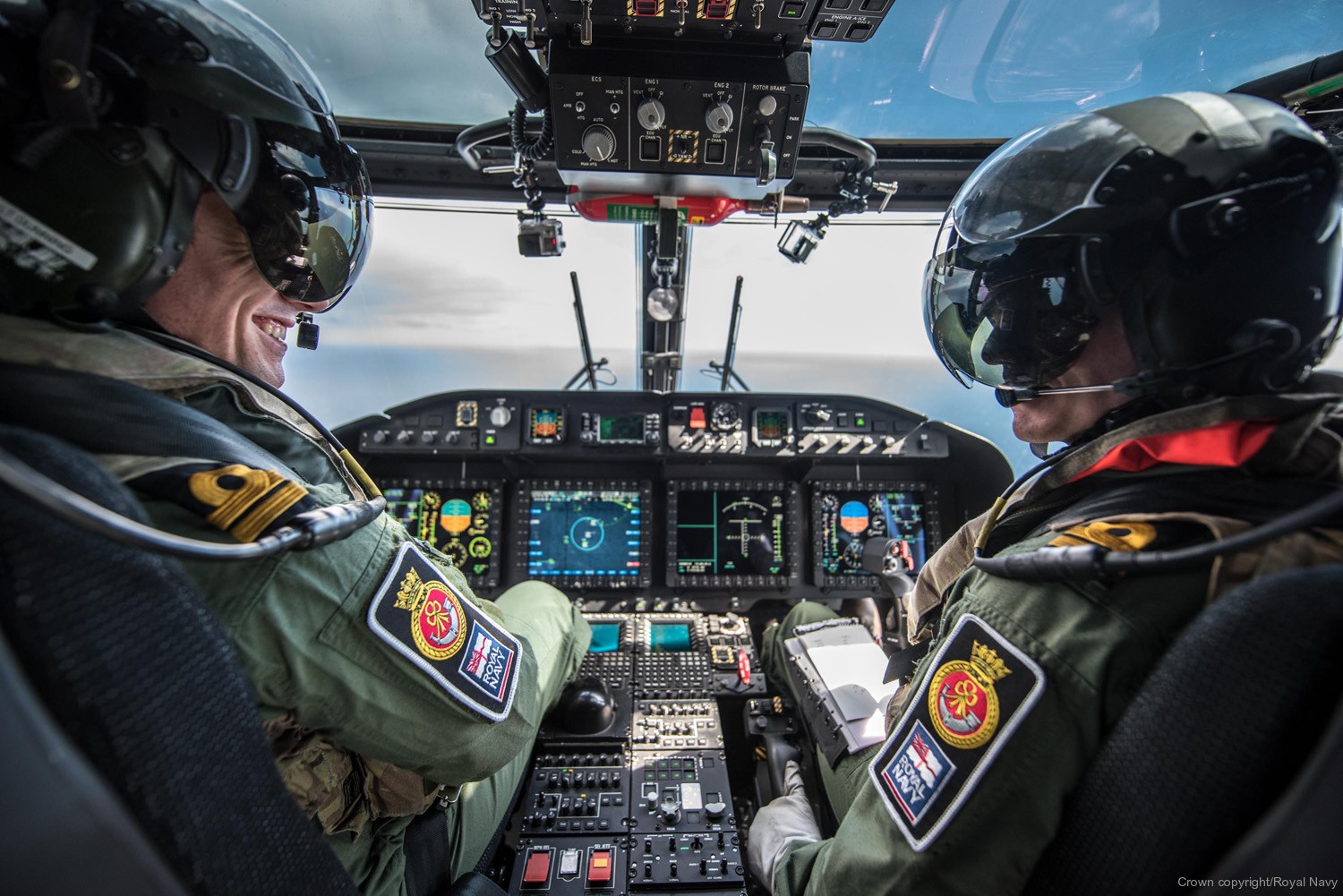 wildcat hma2 helicopter royal navy agusta westland aw159 leonardo naval air squadron nas rnas yeovilton 53 cockpit