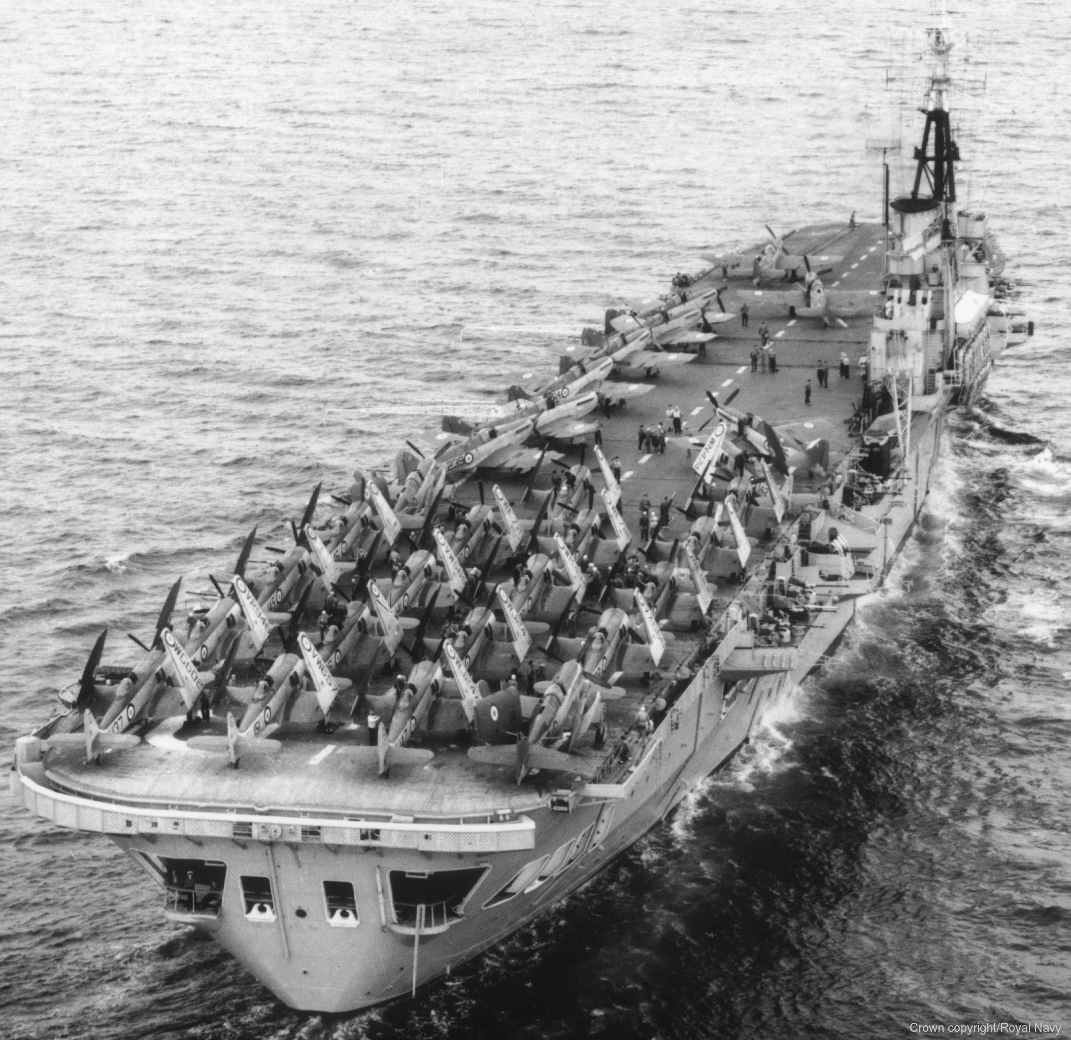 r-68 hms ocean colossus class aircraft carrier royal navy 02