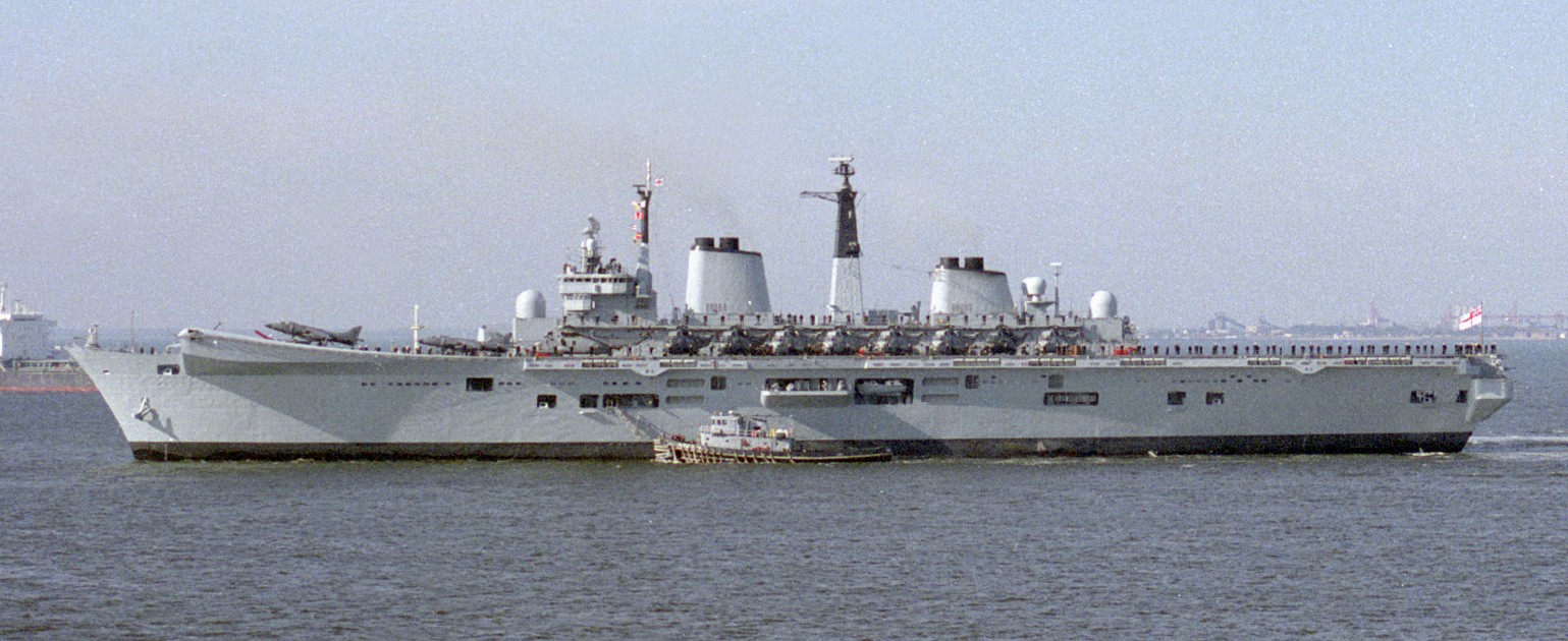 r-05 hms invincible class aircraft carrier royal navy 09