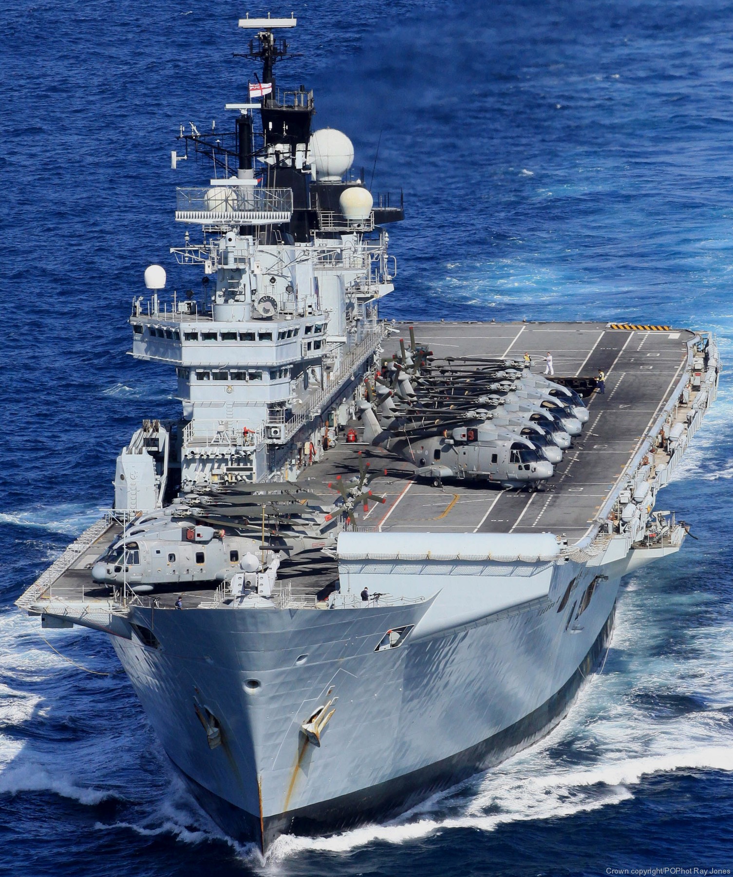 r-06 hms illustrious r06 invincible class aircraft carrier stovl royal navy 70 merlin hm2 helicopter