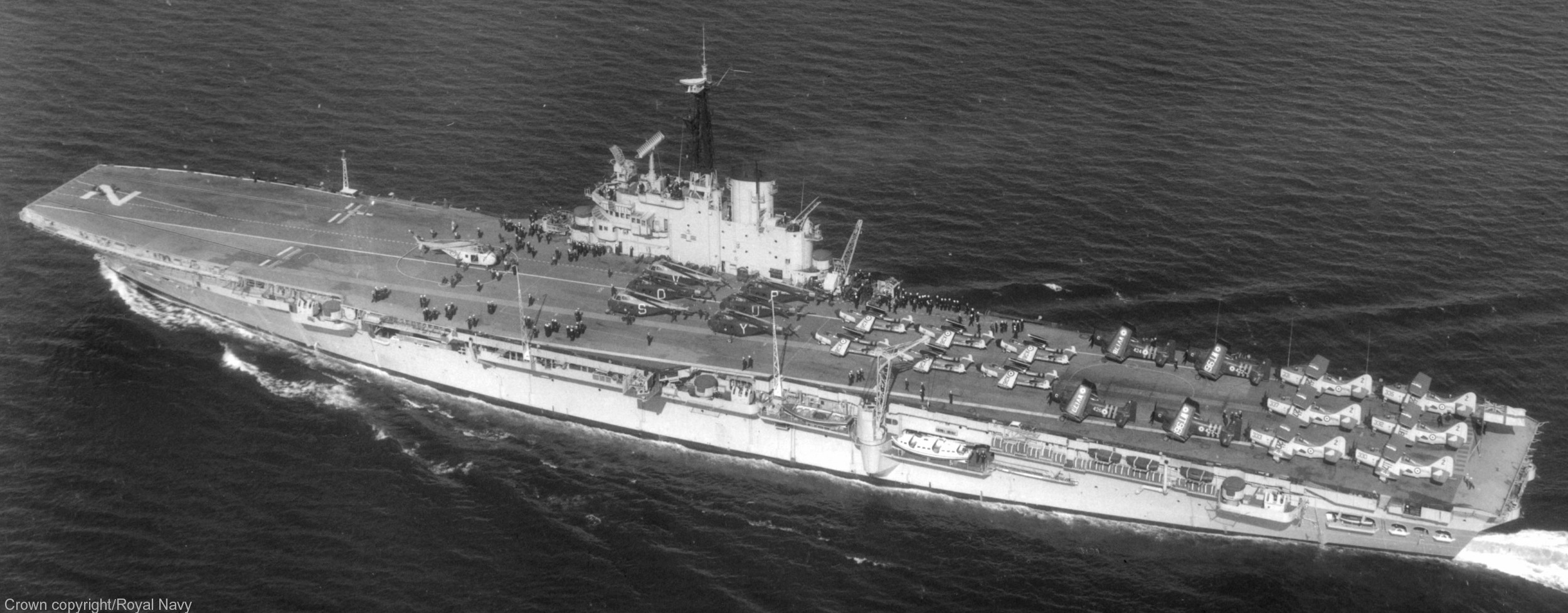 centaur class aircraft carrier royal navy r-07 hms albion 05