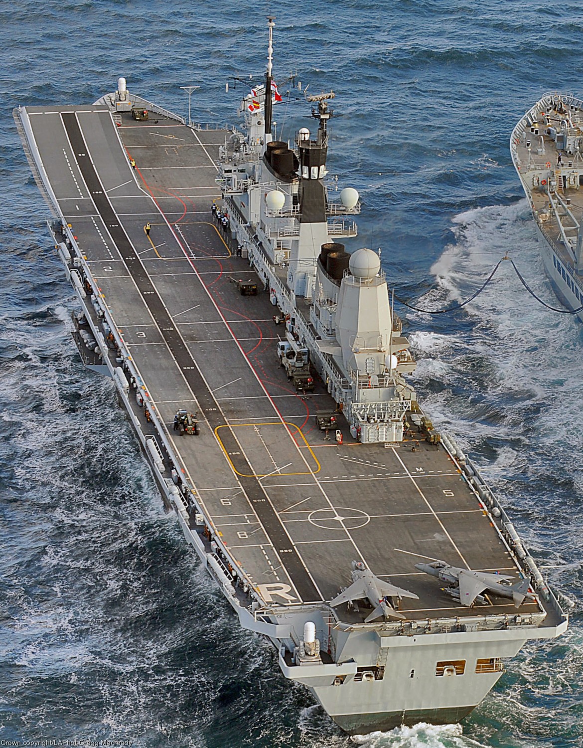 r-07 hms ark royal invincible class aircraft carrier royal navy 15