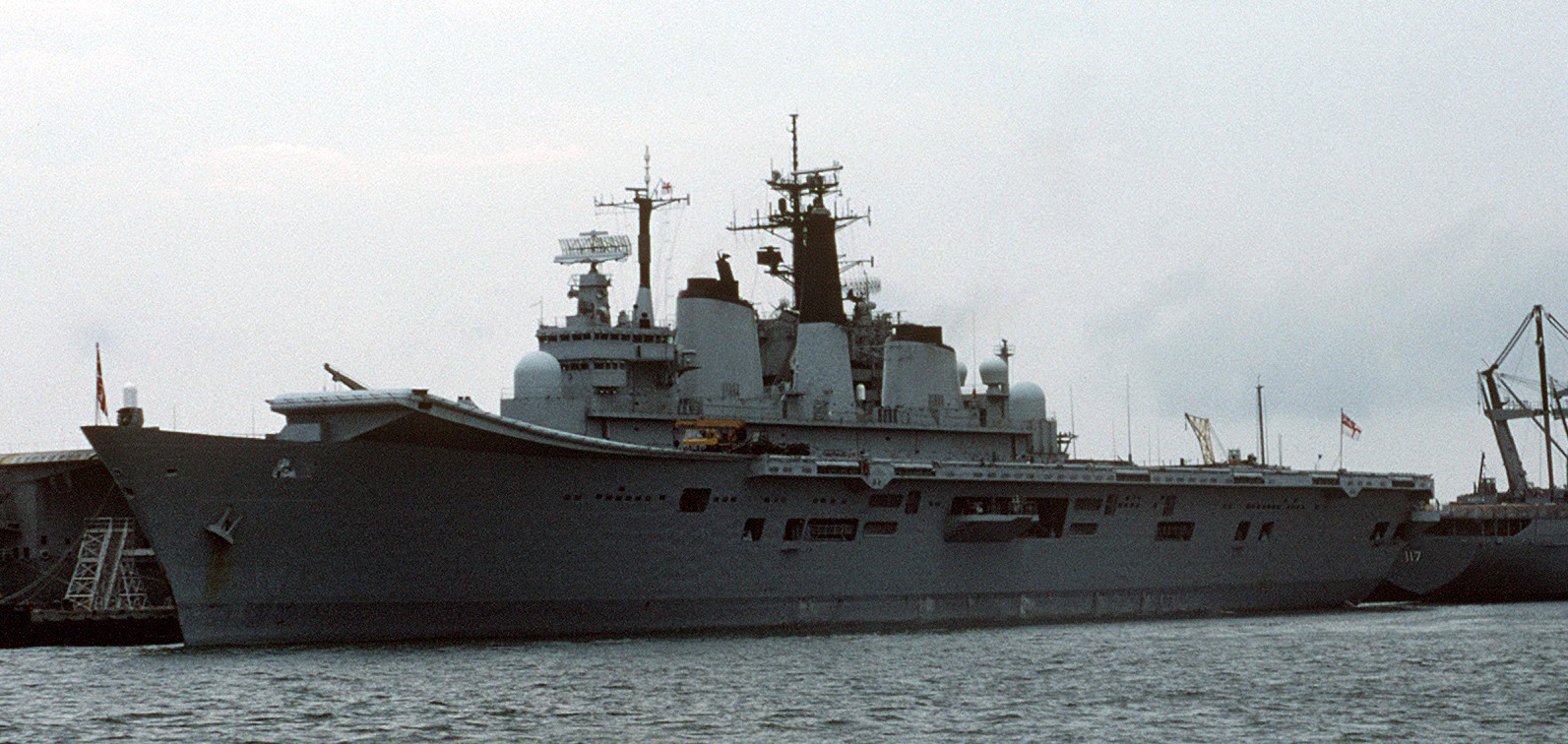 r-07 hms ark royal invincible class aircraft carrier royal navy 23