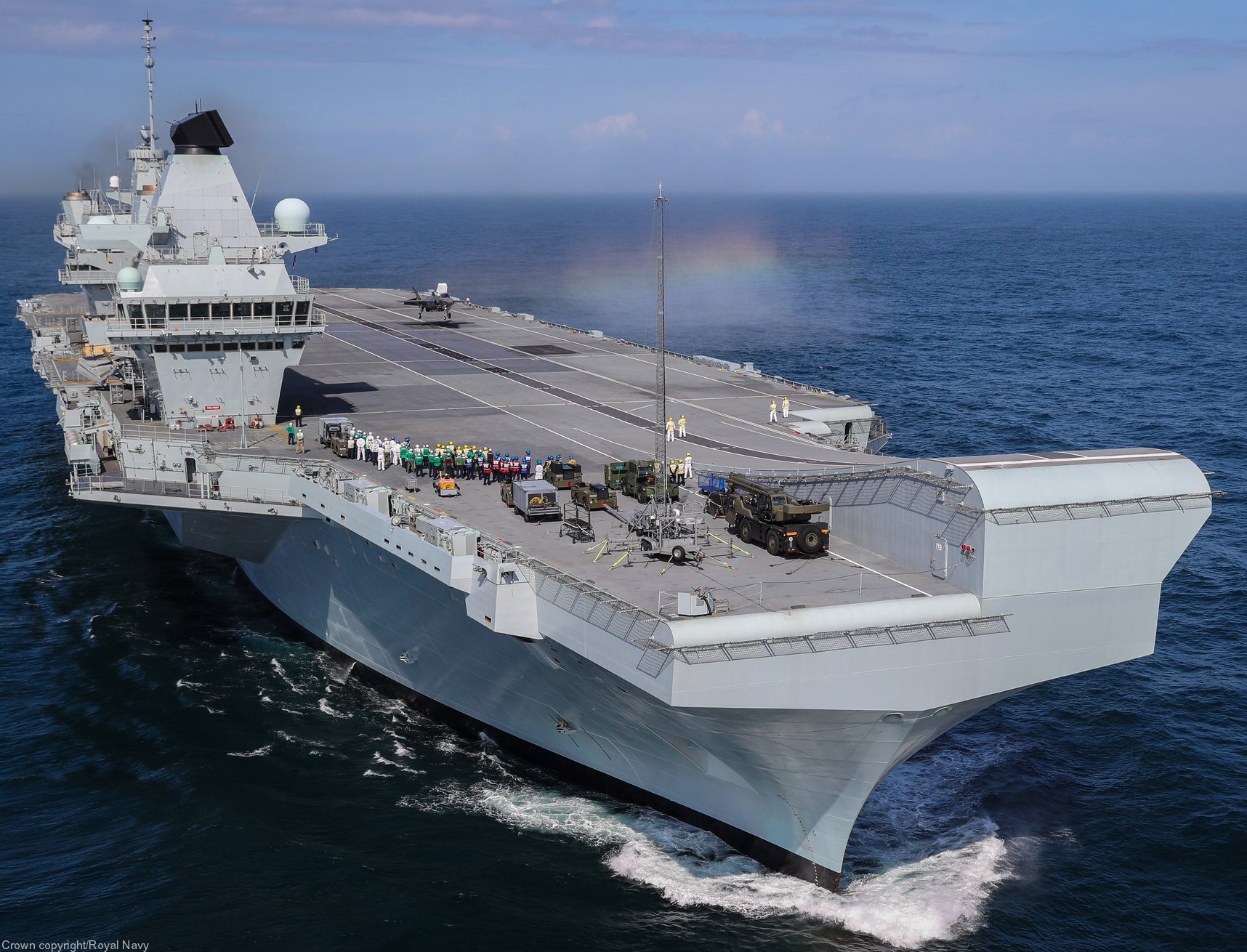 hms queen elizabeth r-08 aircraft carrier royal navy 19