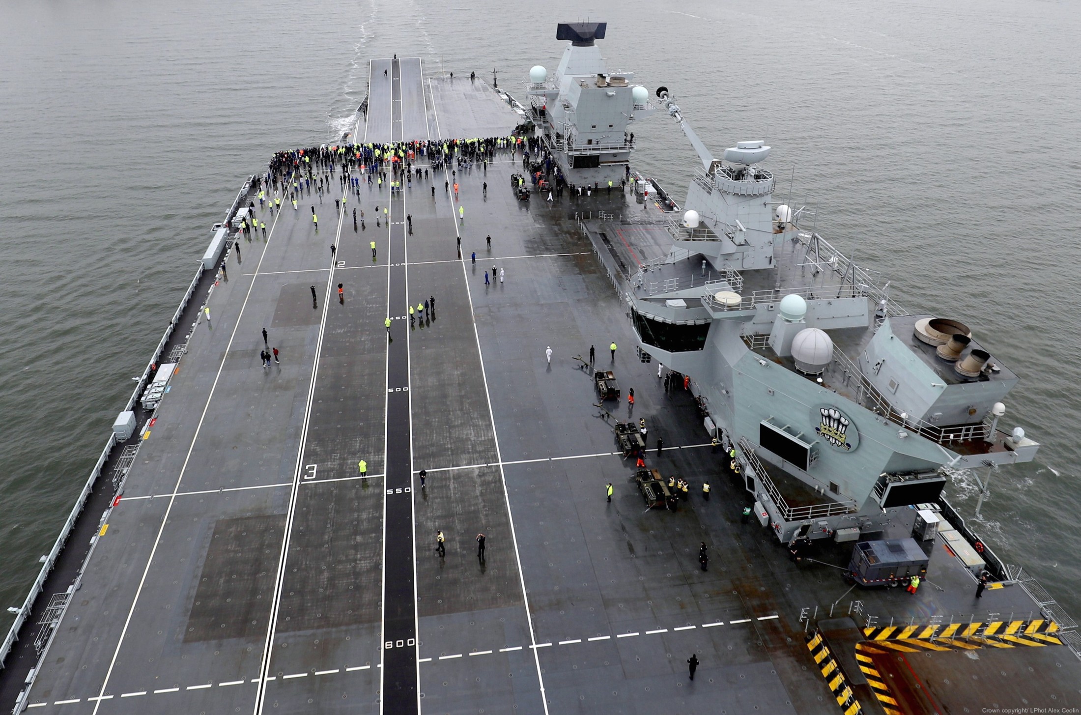 r-09 hms prince of wales queen elizabeth class aircraft carrier stovl royal navy 14