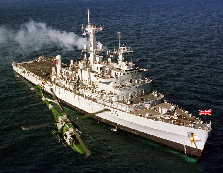 l 10 hms fearless class landing platform dock amphibious assault royal navy