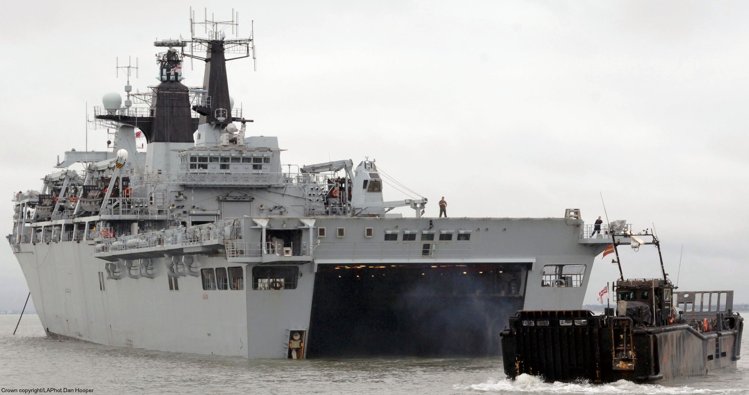 l14 hms albion amphibious transport dock assault ship landing platform lpd royal navy 05