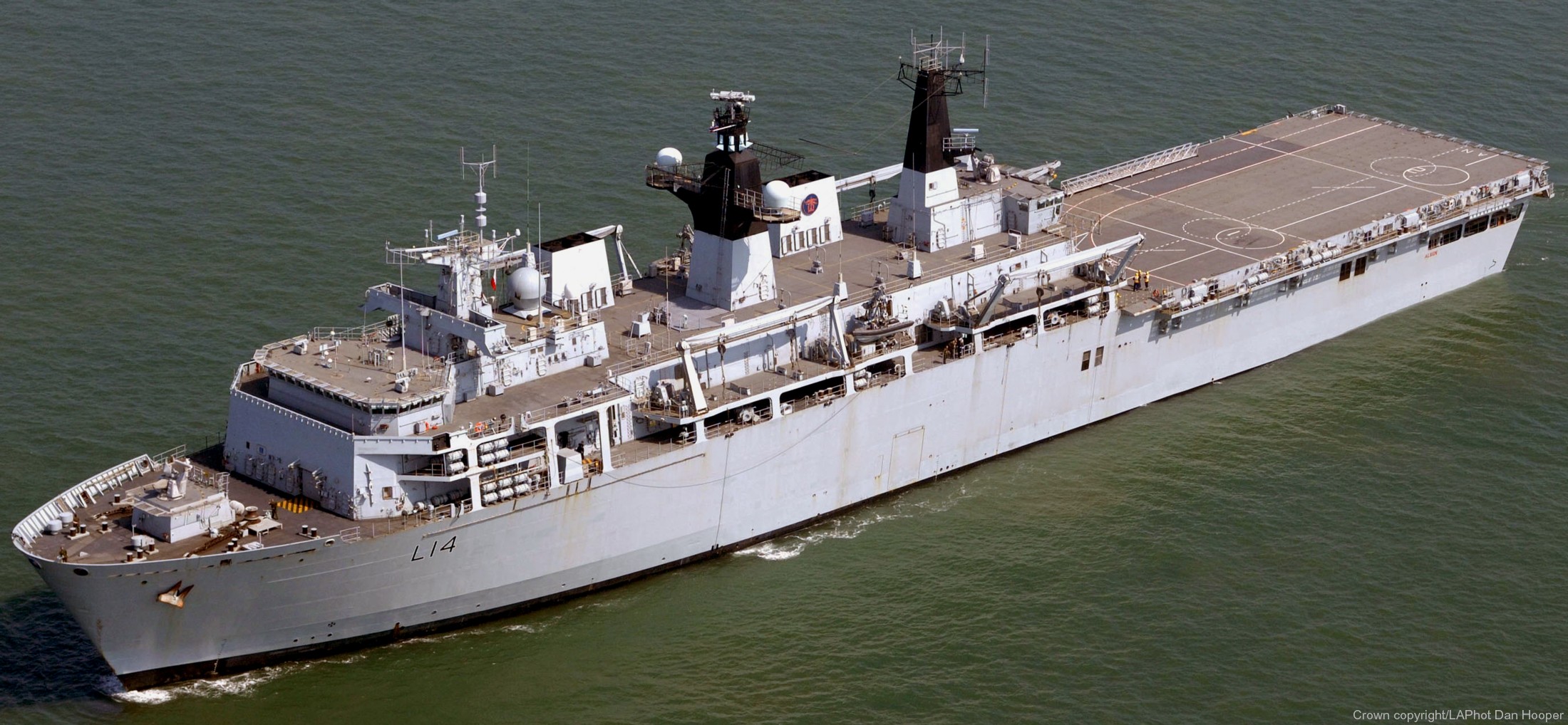l14 hms albion amphibious transport dock assault ship landing platform lpd royal navy 09