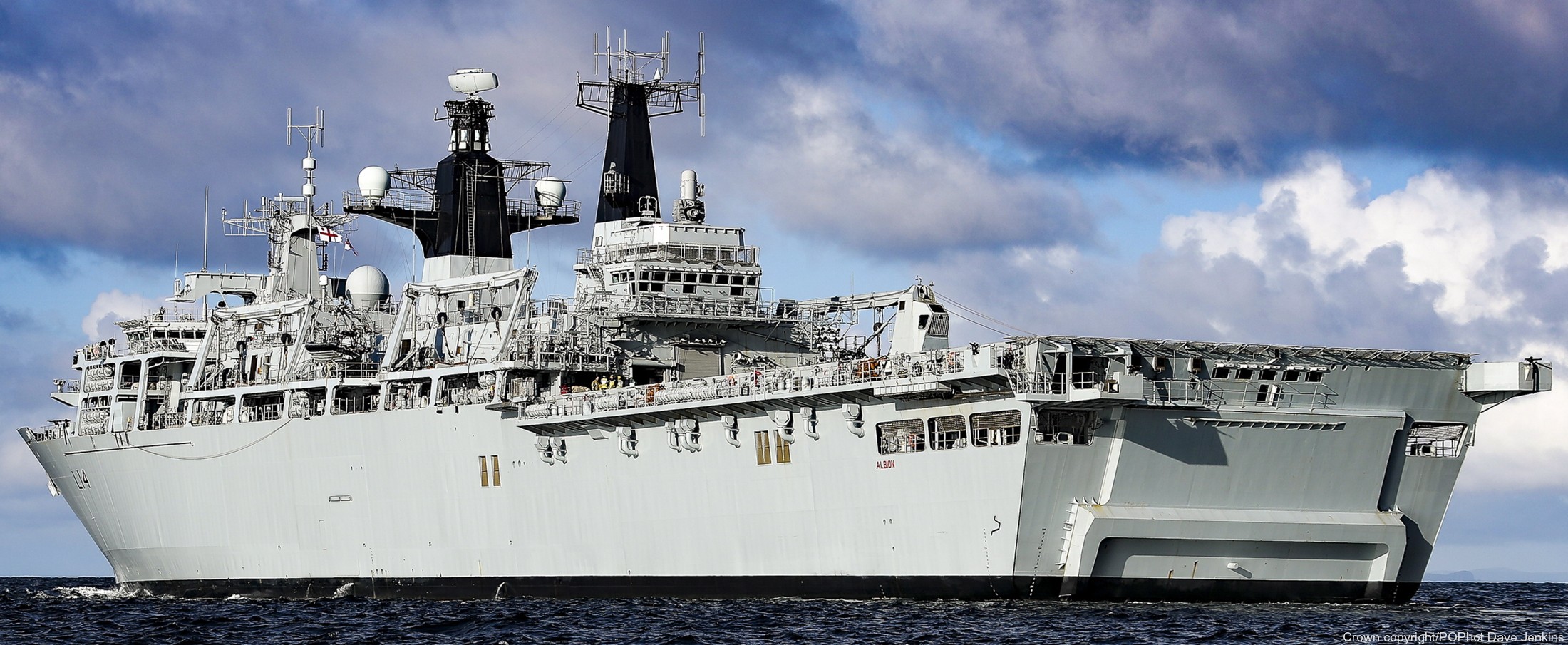 l14 hms albion amphibious transport dock assault ship landing platform lpd royal navy 64