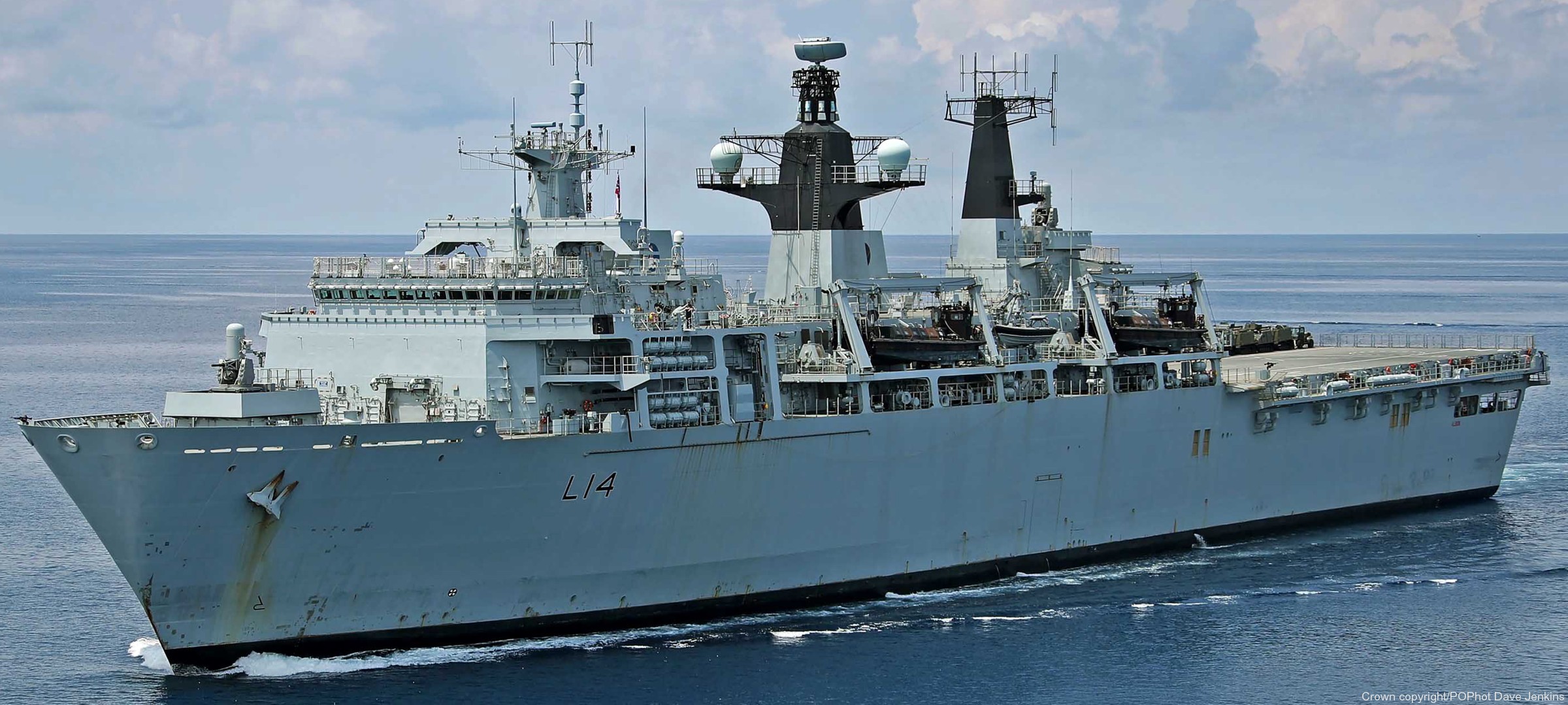 l14 hms albion amphibious transport dock assault ship landing platform lpd royal navy 66