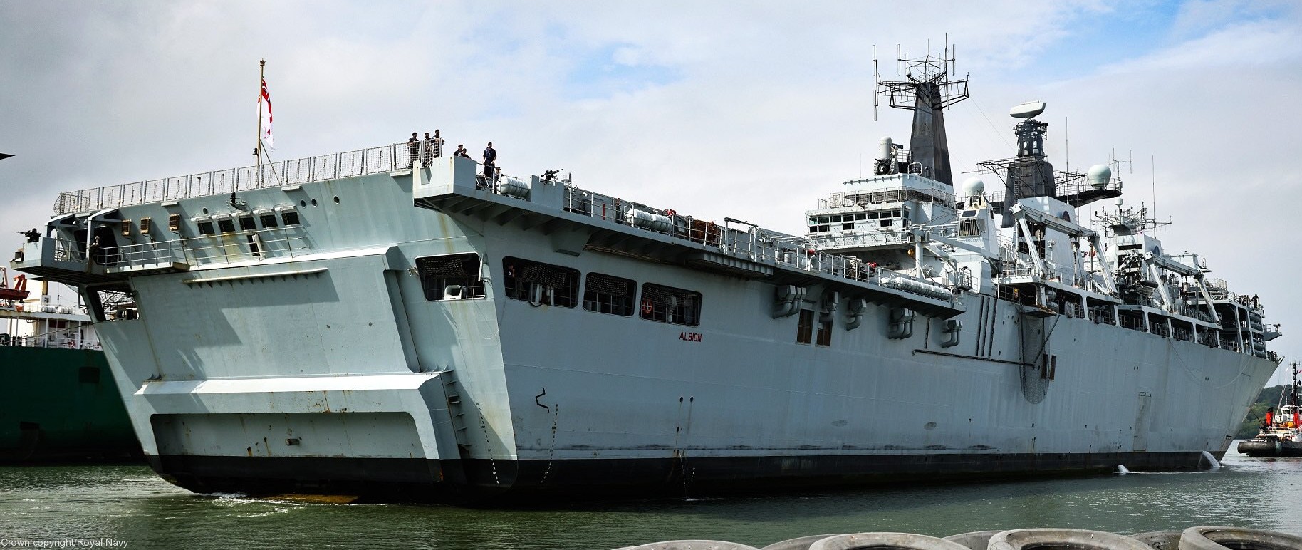 l14 hms albion amphibious transport dock assault ship landing platform lpd royal navy 90