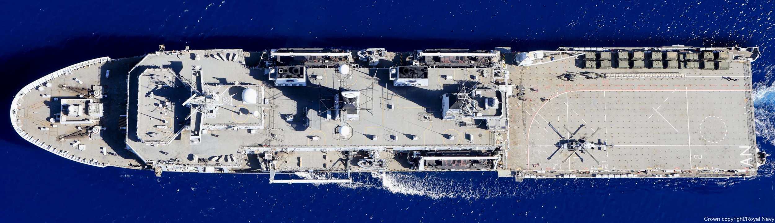 l14 hms albion amphibious transport dock assault ship landing platform lpd royal navy 94