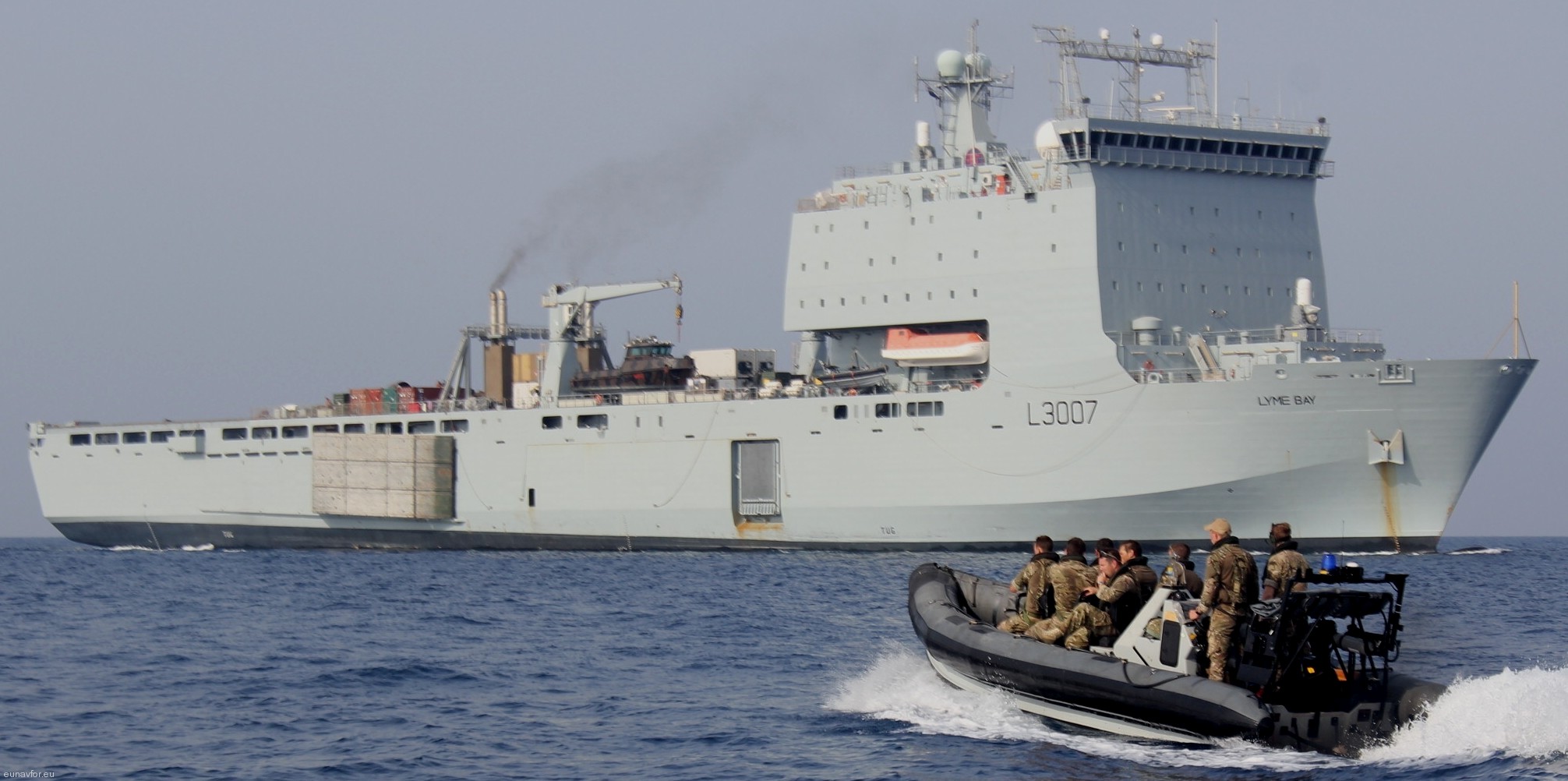 l-3007 rfa lyme bay dock landing ship royal fleet auxilary navy 15