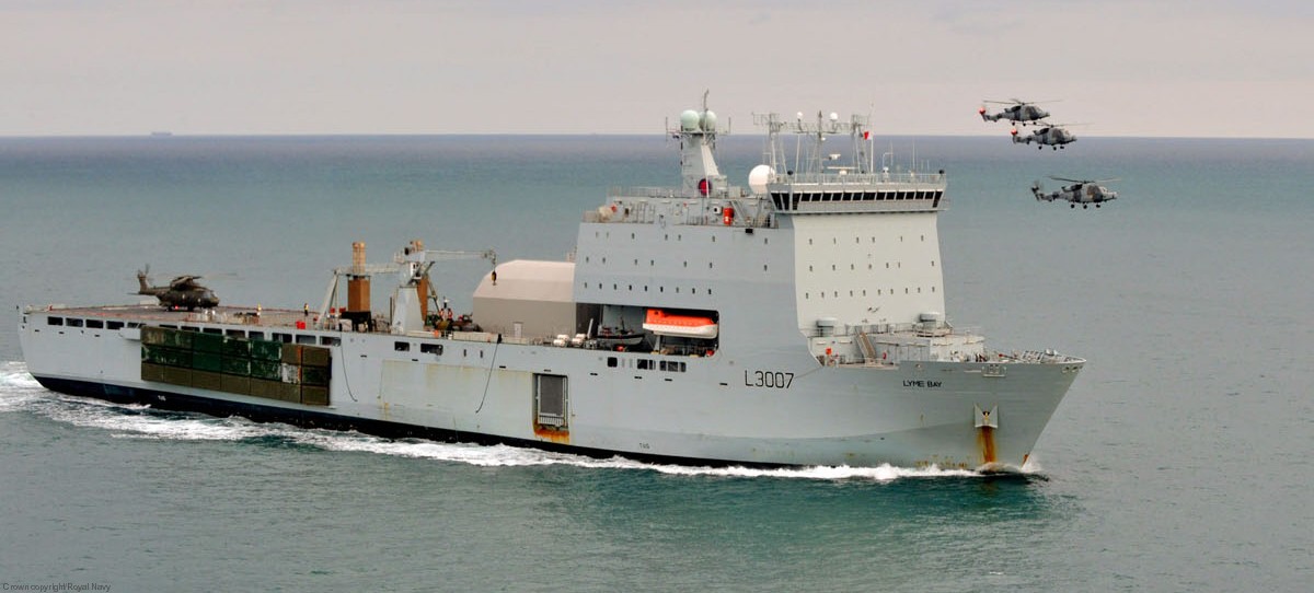 l-3007 rfa lyme bay dock landing ship royal fleet auxilary navy 19