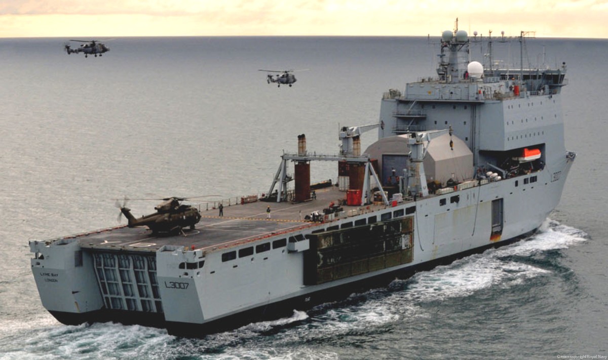 l-3007 rfa lyme bay dock landing ship royal fleet auxilary navy 21