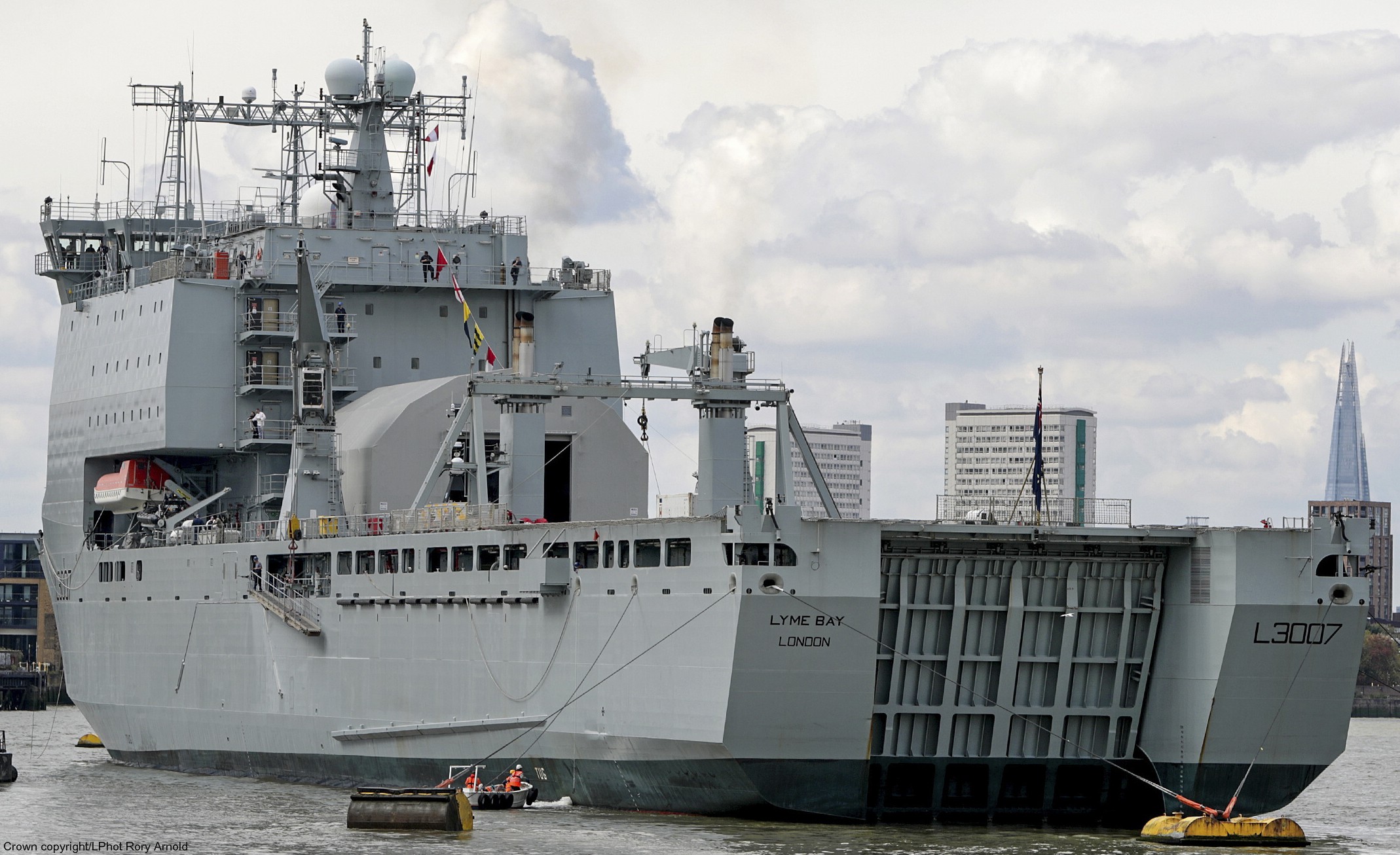 l-3007 rfa lyme bay dock landing ship royal fleet auxilary navy 26 london