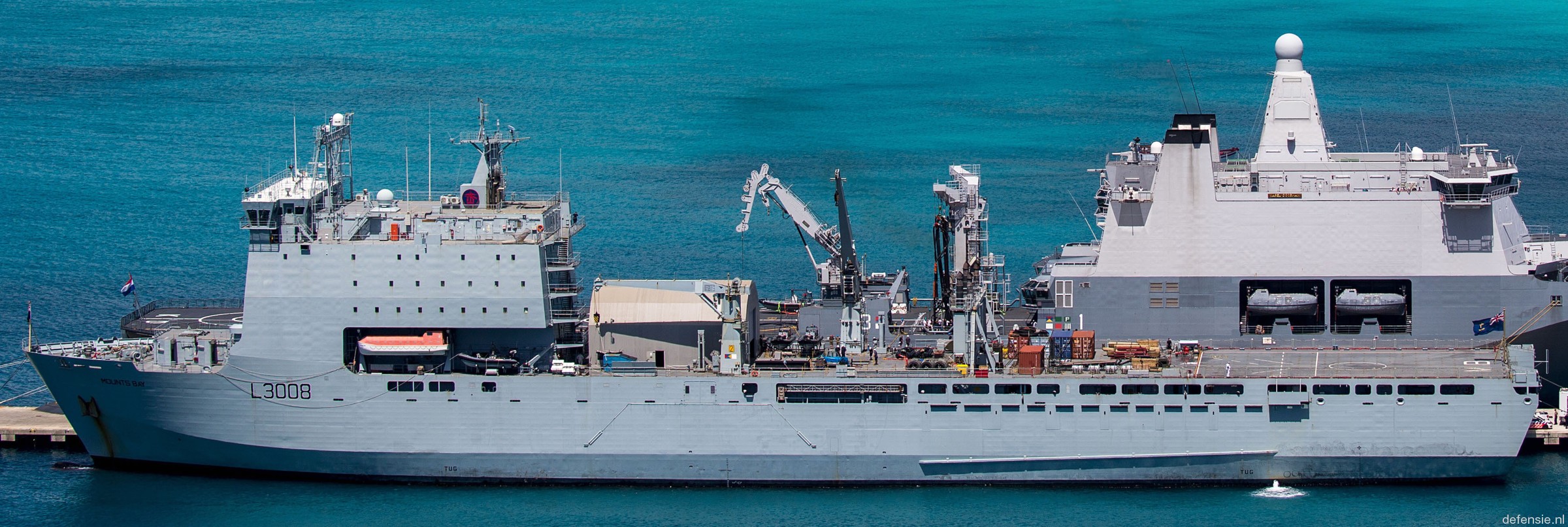 l-3008 rfa mounts bay dock landing ship lsd royal fleet auxilary navy 36