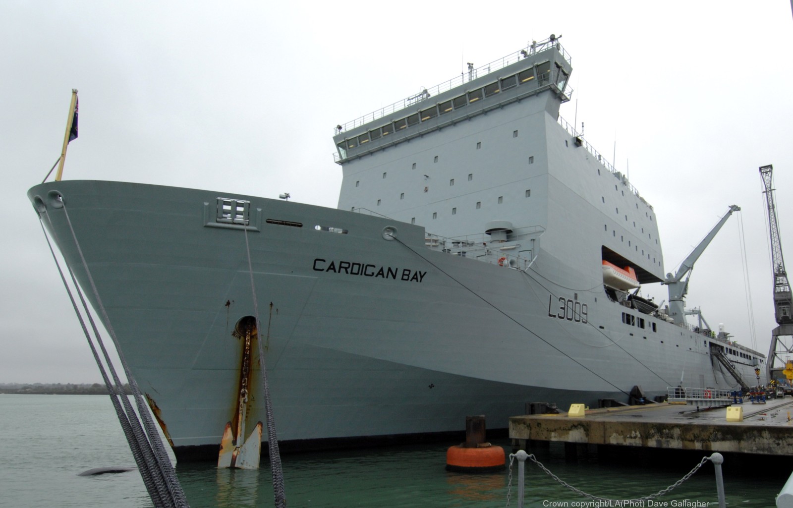 l-3009 rfa cardigan bay class dock landing ship lsd royal navy fleet auxilary 06