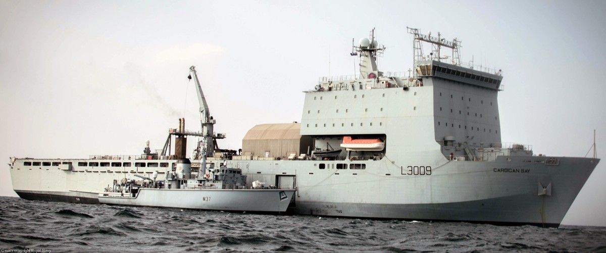 l-3009 rfa cardigan bay class dock landing ship lsd royal navy fleet auxilary 19