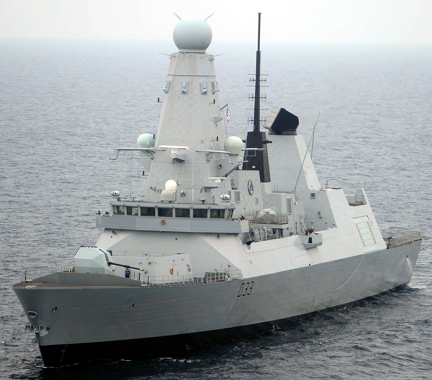 hms dauntless d-33 type 45 daring class guided missile destroyer royal navy sea viper paams 23