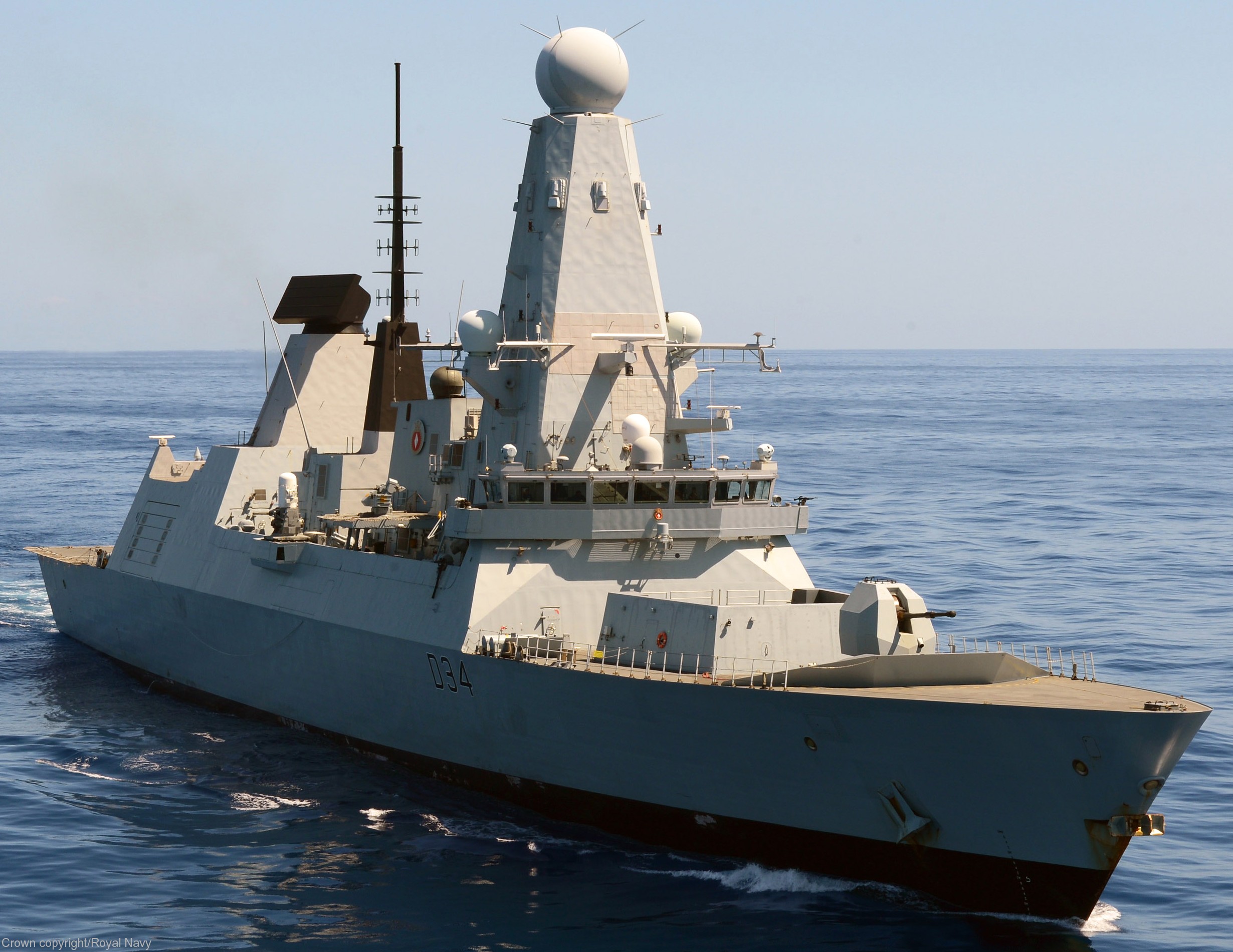 hms diamond d-34 type 45 daring class guided missile destroyer ddg royal navy sea viper paams 07