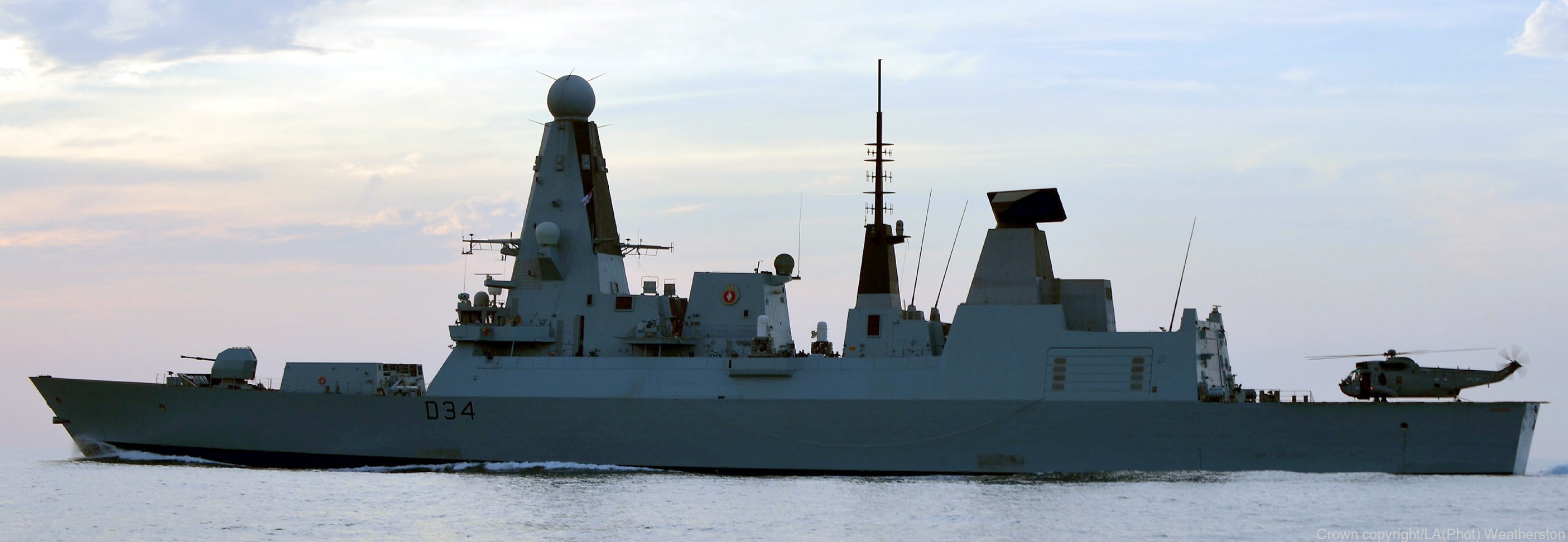 hms diamond d-34 type 45 daring class guided missile destroyer ddg royal navy sea viper paams 13