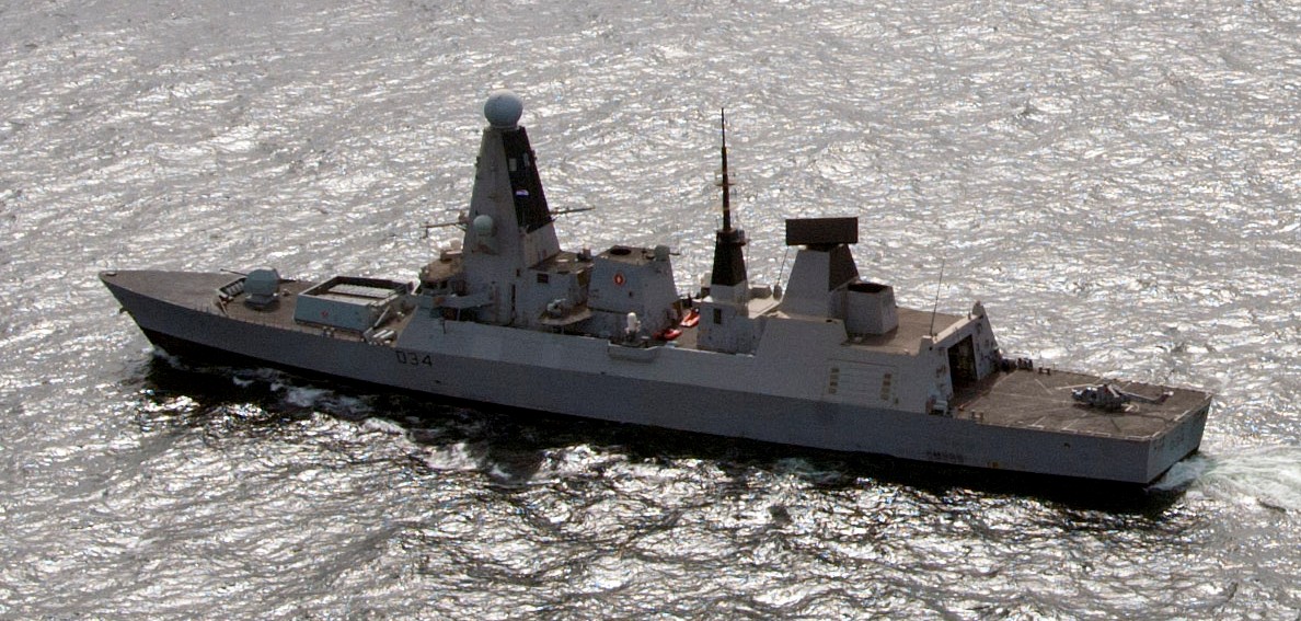 hms diamond d-34 type 45 daring class guided missile destroyer ddg royal navy sea viper paams 33