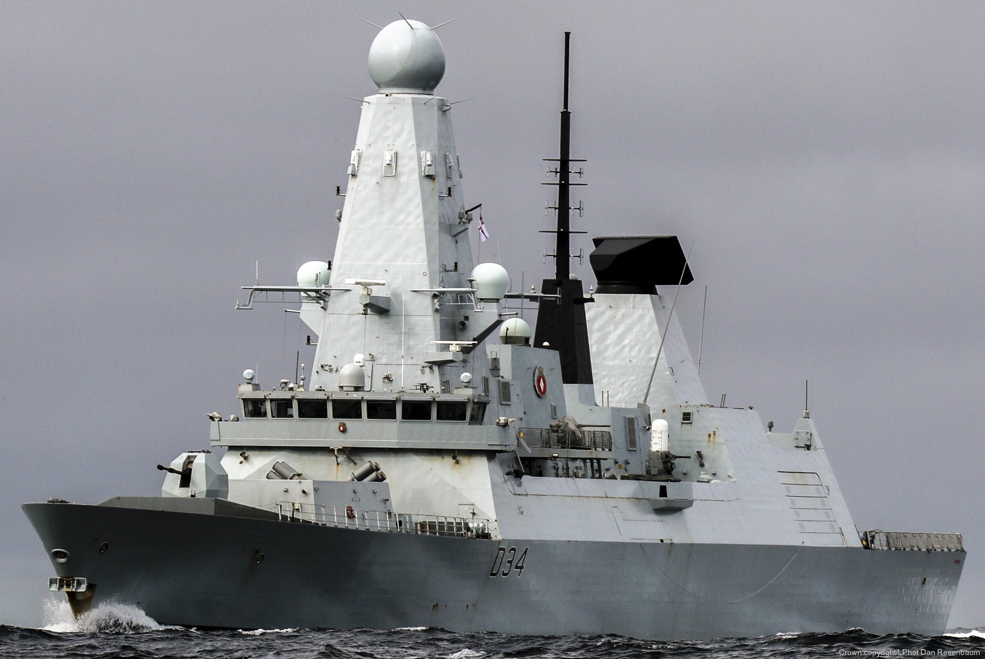 d34 hms diamond d-34 type 45 daring class guided missile destroyer ddg royal navy sea viper paams 48