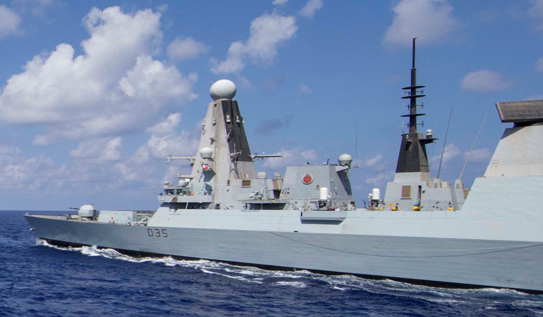hms dragon d-35 type 45 daring class guided missile destroyer ddg royal navy sea viper paams 03