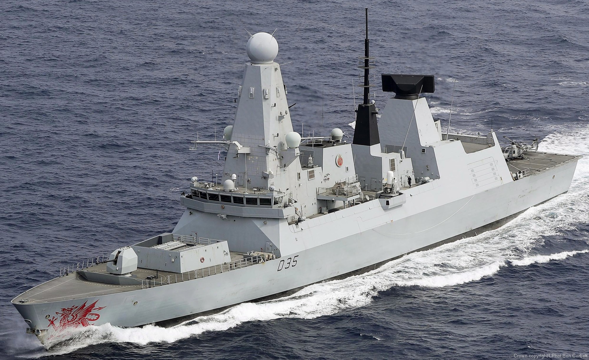 d35 hms dragon d-35 type 45 daring class guided missile destroyer ddg royal navy sea viper paams 38