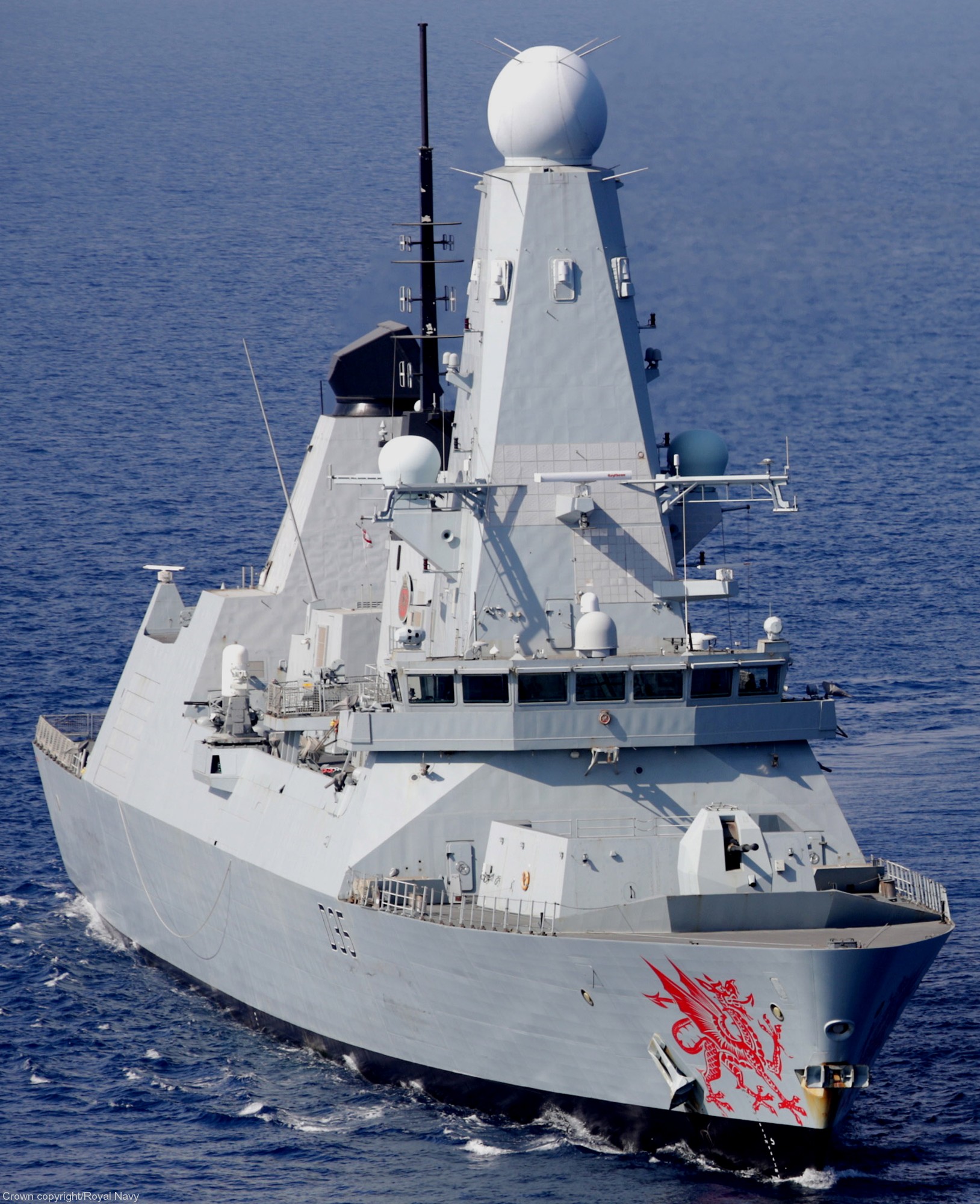 d35 hms dragon d-35 type 45 daring class guided missile destroyer ddg royal navy sea viper paams 47