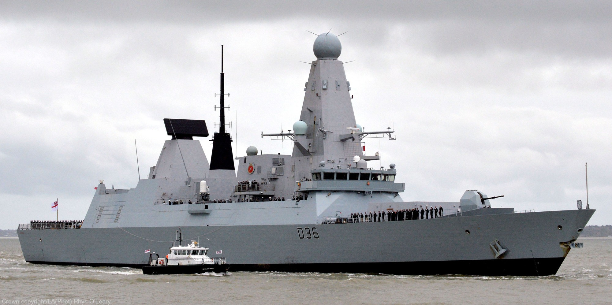 hms defender d-36 type 45 daring class guided missile destroyer ddg royal navy sea viper paams 03