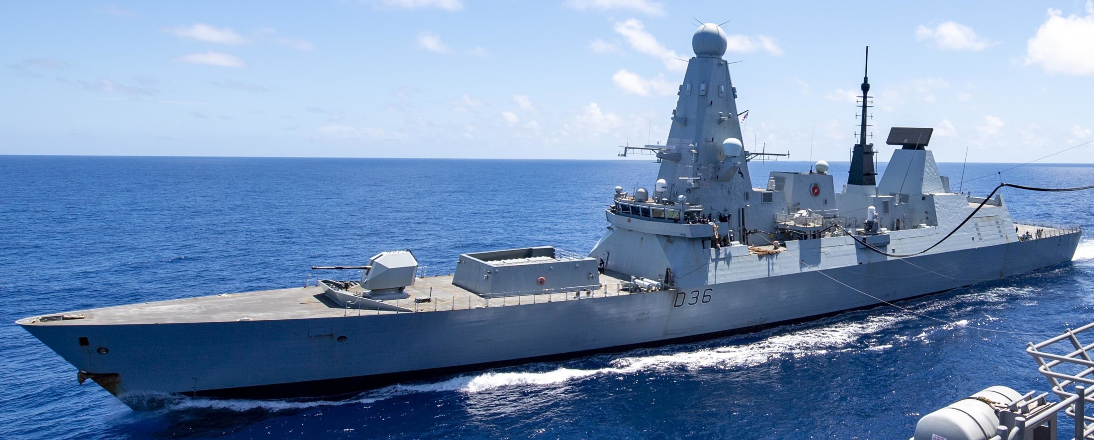 d36 hms defender d-36 type 45 daring class guided missile destroyer ddg royal navy sea viper 43