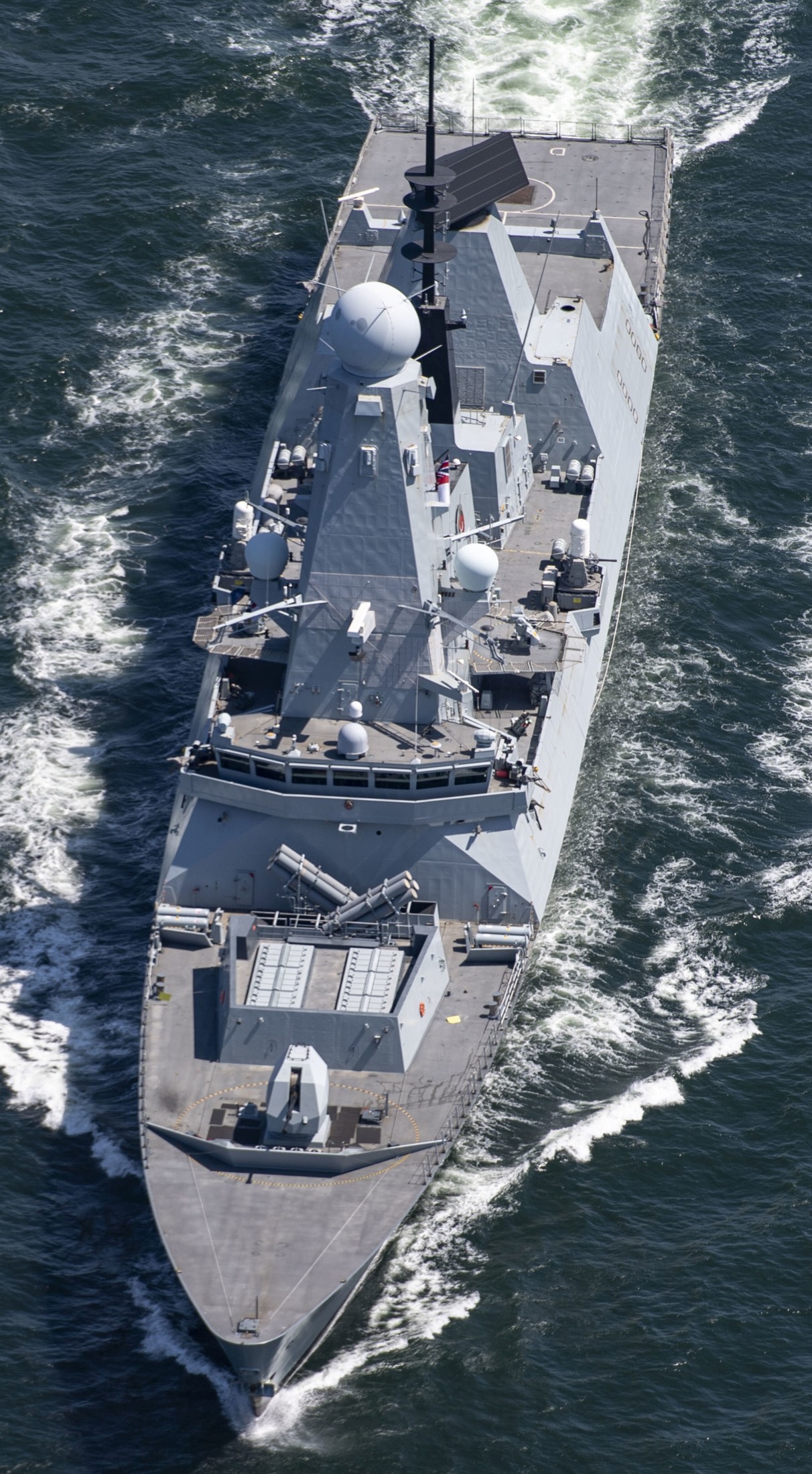 d37 hms duncan d-37 type 45 daring class guided missile destroyer ddg royal navy sea viper 21