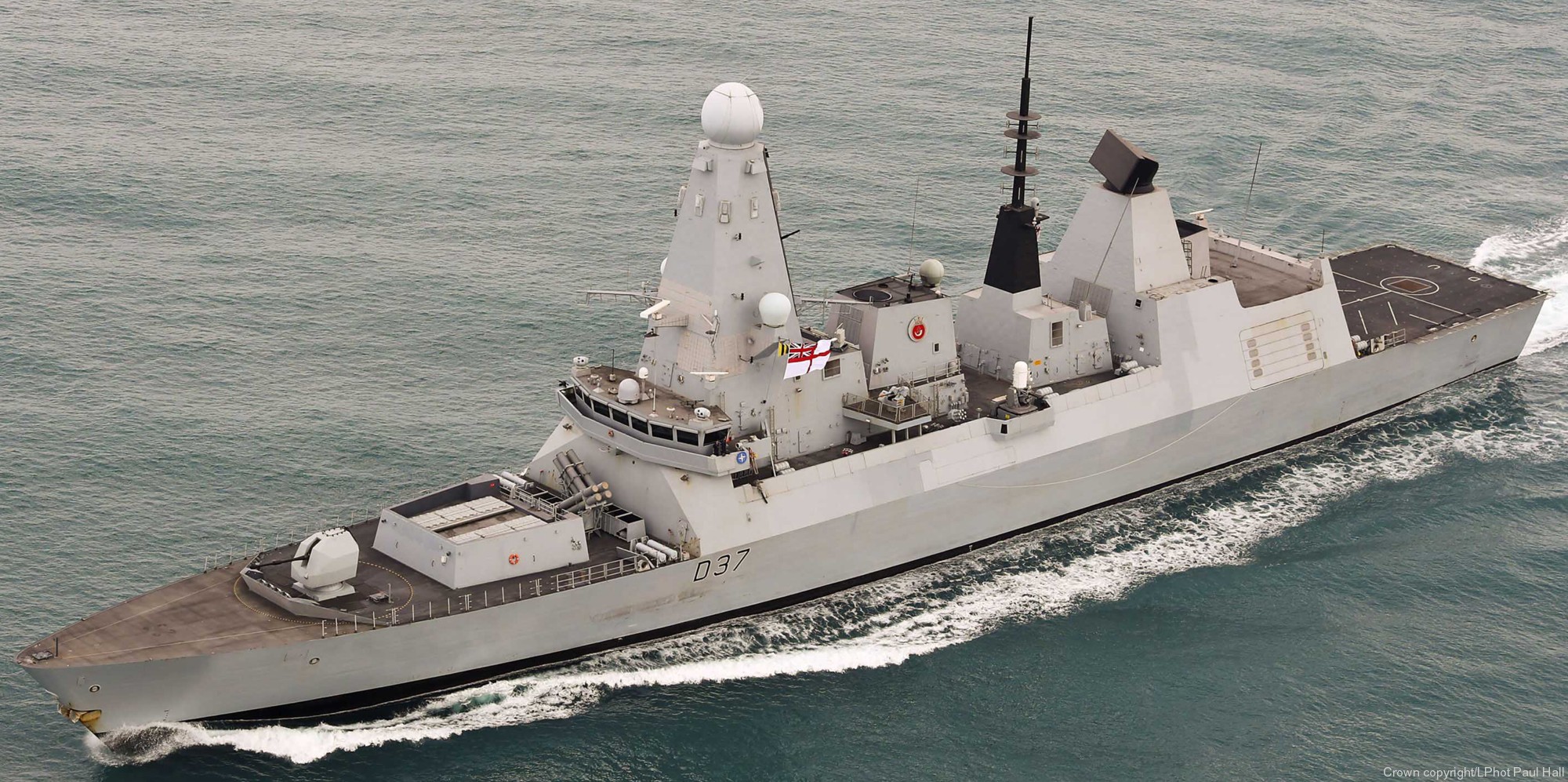 hms duncan d-37 type 45 daring class guided missile destroyer ddg royal navy sea viper paams 27