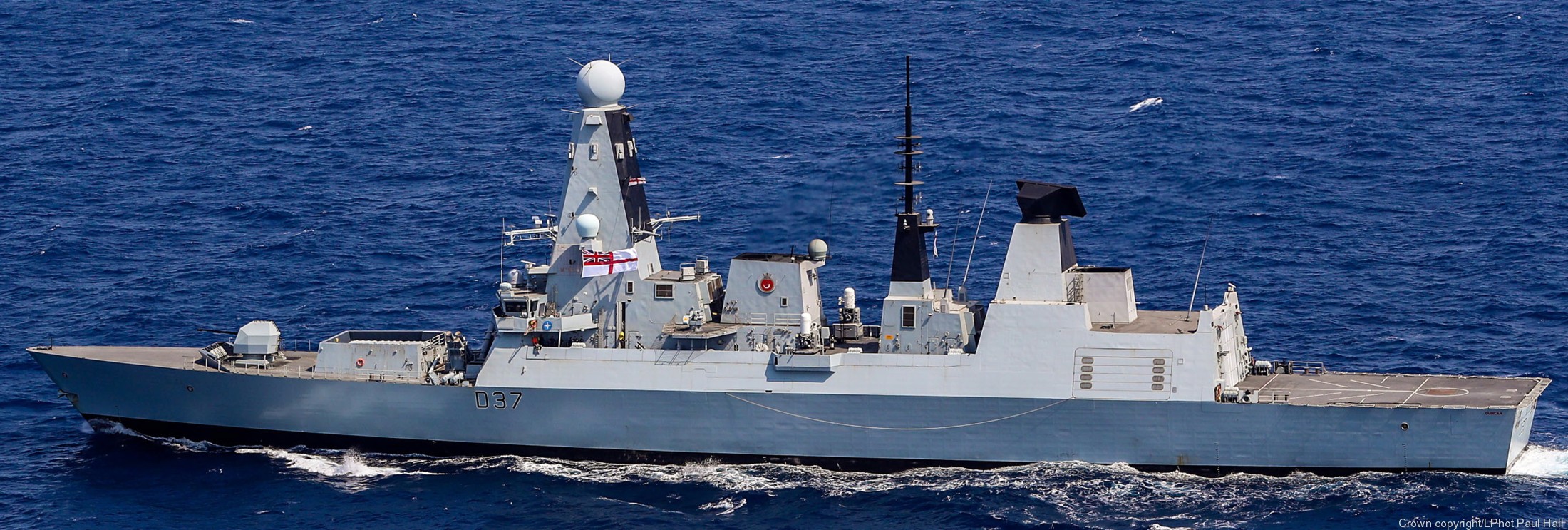 d37 hms duncan d-37 type 45 daring class guided missile destroyer ddg royal navy sea viper 56